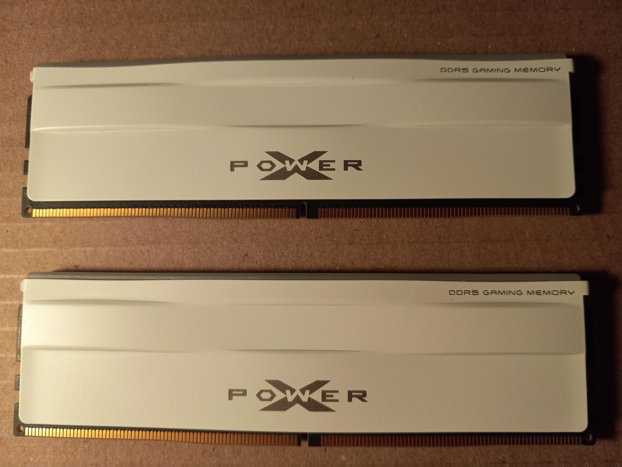 Silicon Power XPOWER Zenith RGB RAM White- 32GB DDR5-6000 CL30 38-38-96