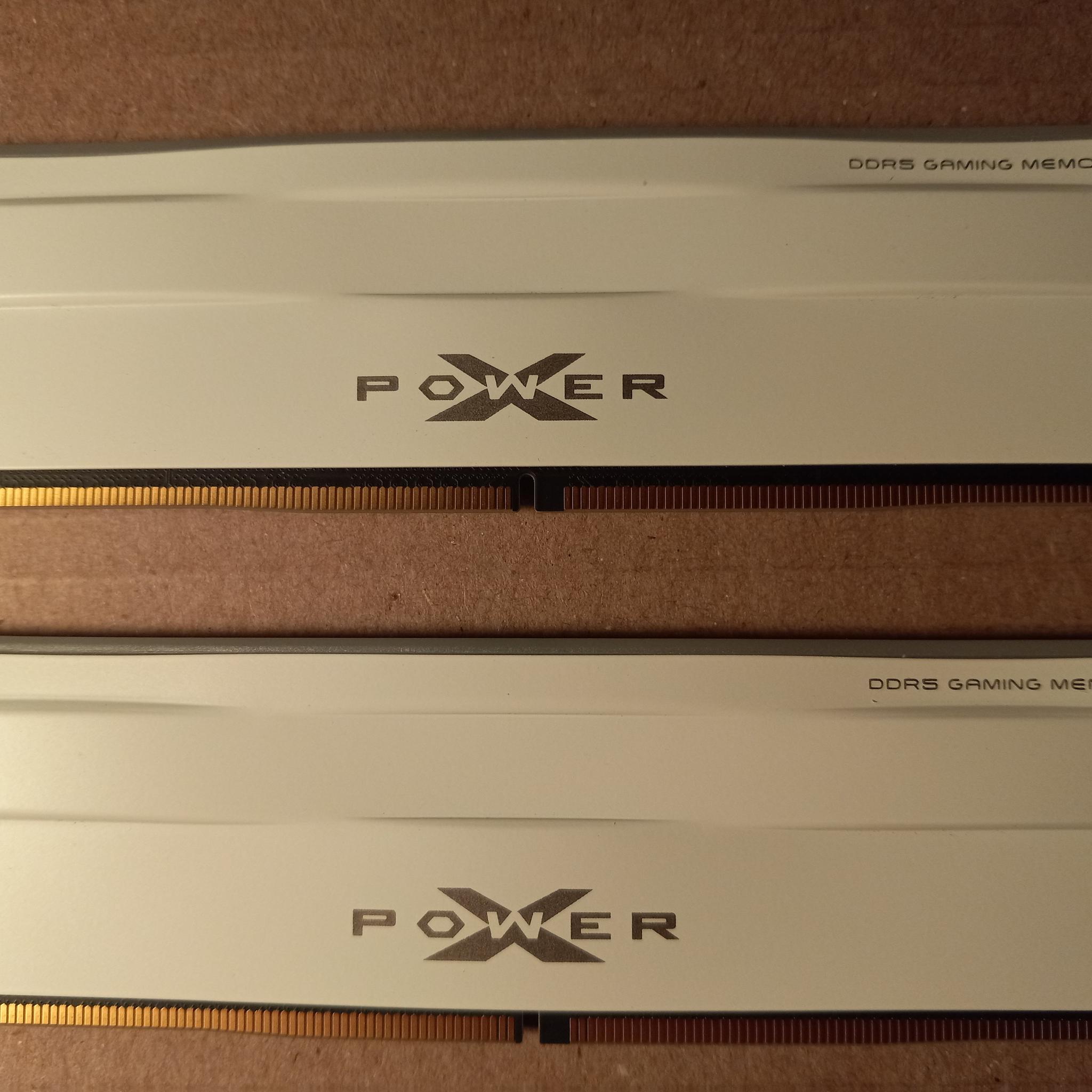 Silicon Power XPOWER Zenith RGB RAM White- 32GB DDR5-6000 CL30 38-38-96