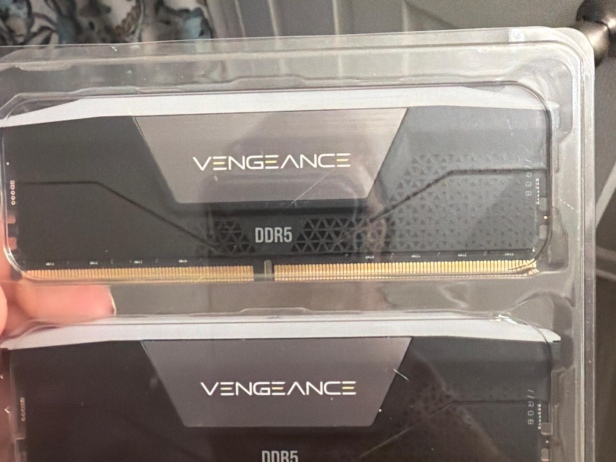 Corsair Vengeance RGB 32 GB (2 x 16 GB) 32GB DDR5-7200 (2x16GB) - Image 2