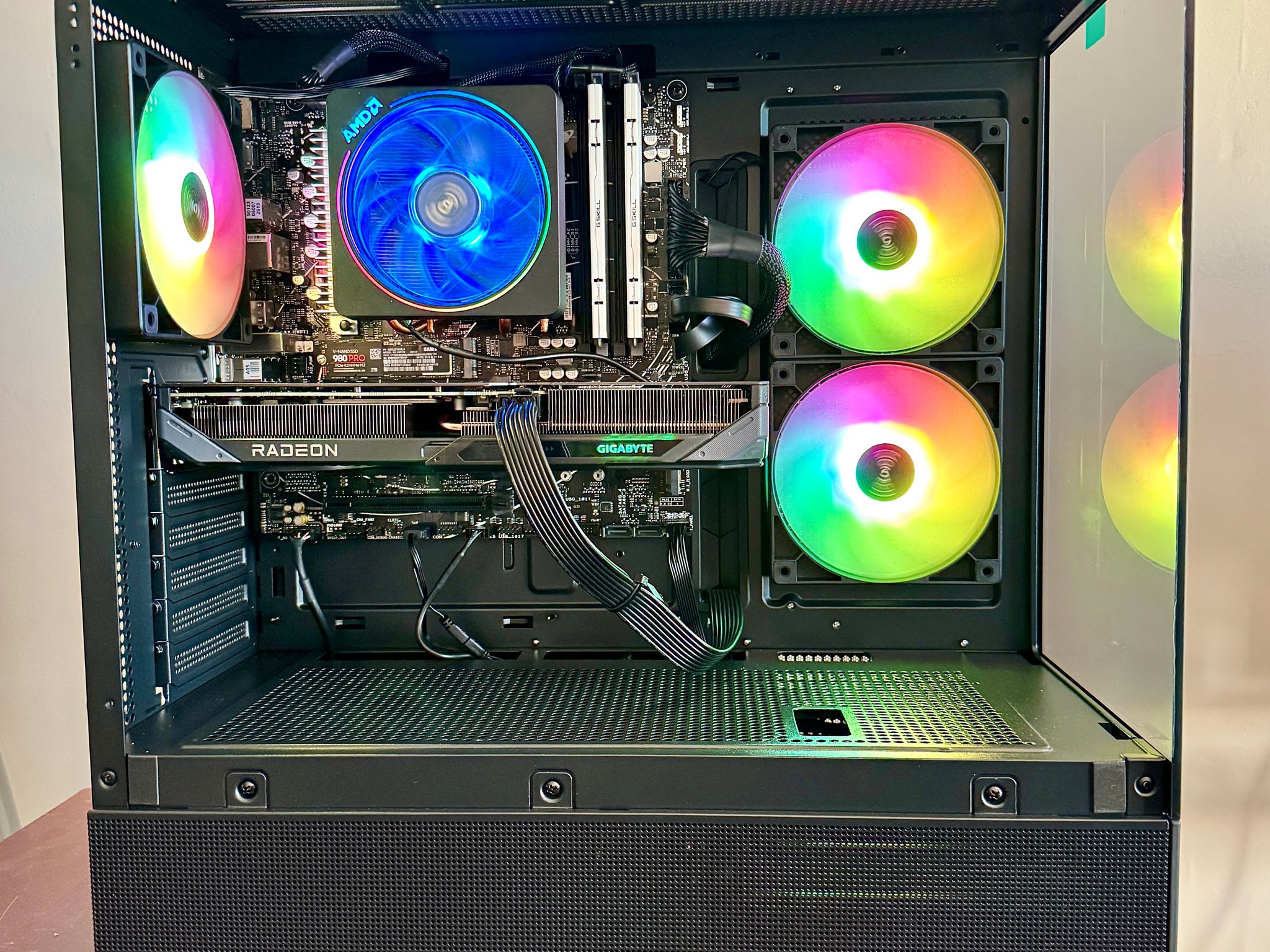 🎮 Ryzen 7 7700 + 9060XT | Premium High-FPS Gaming Build