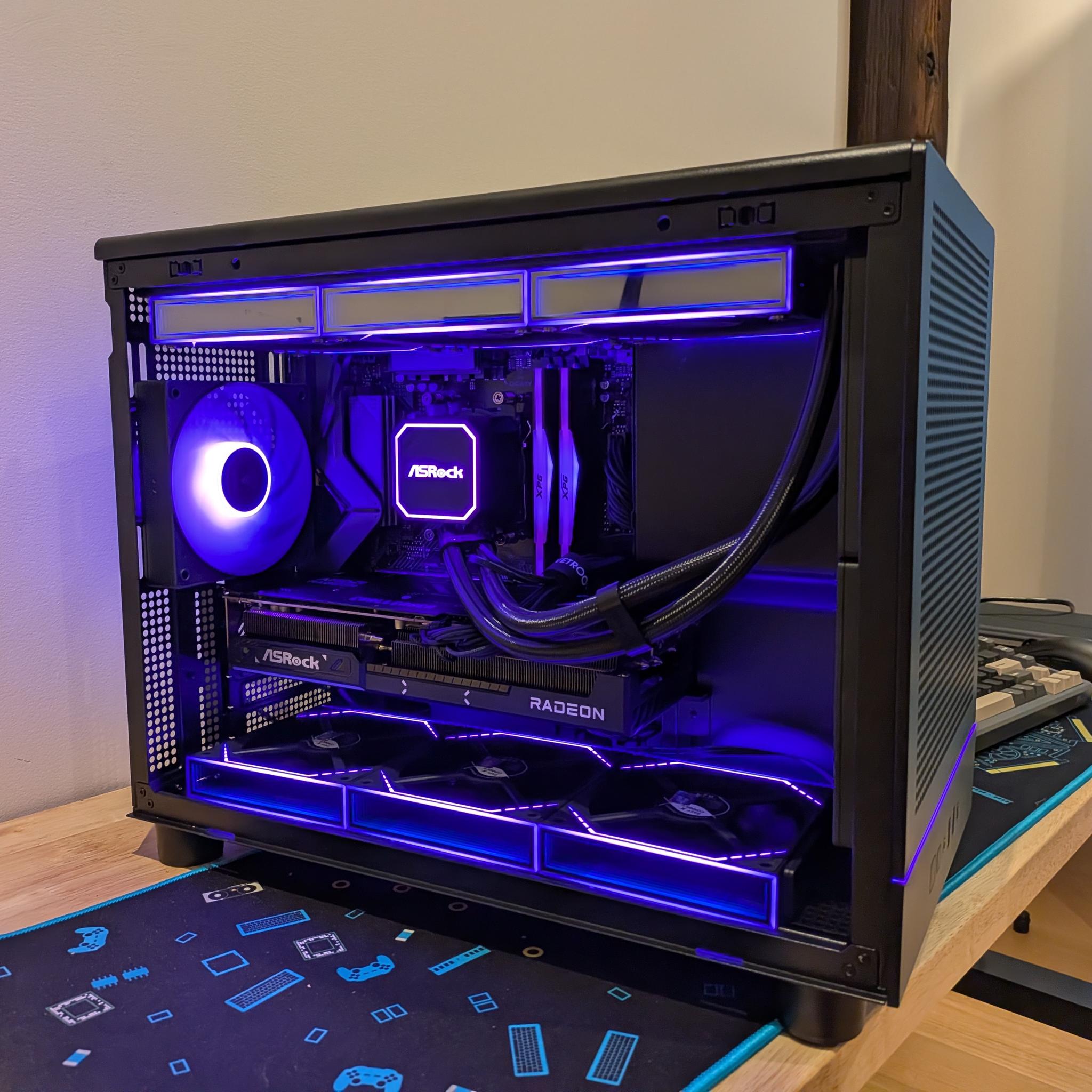 1440p Nightcrawler - RX 9070, Ryzen 5 9600X, 32 GB DDR5 RAM, 1 TB Gen 4 NVME, RGB, Liquid Cooled
