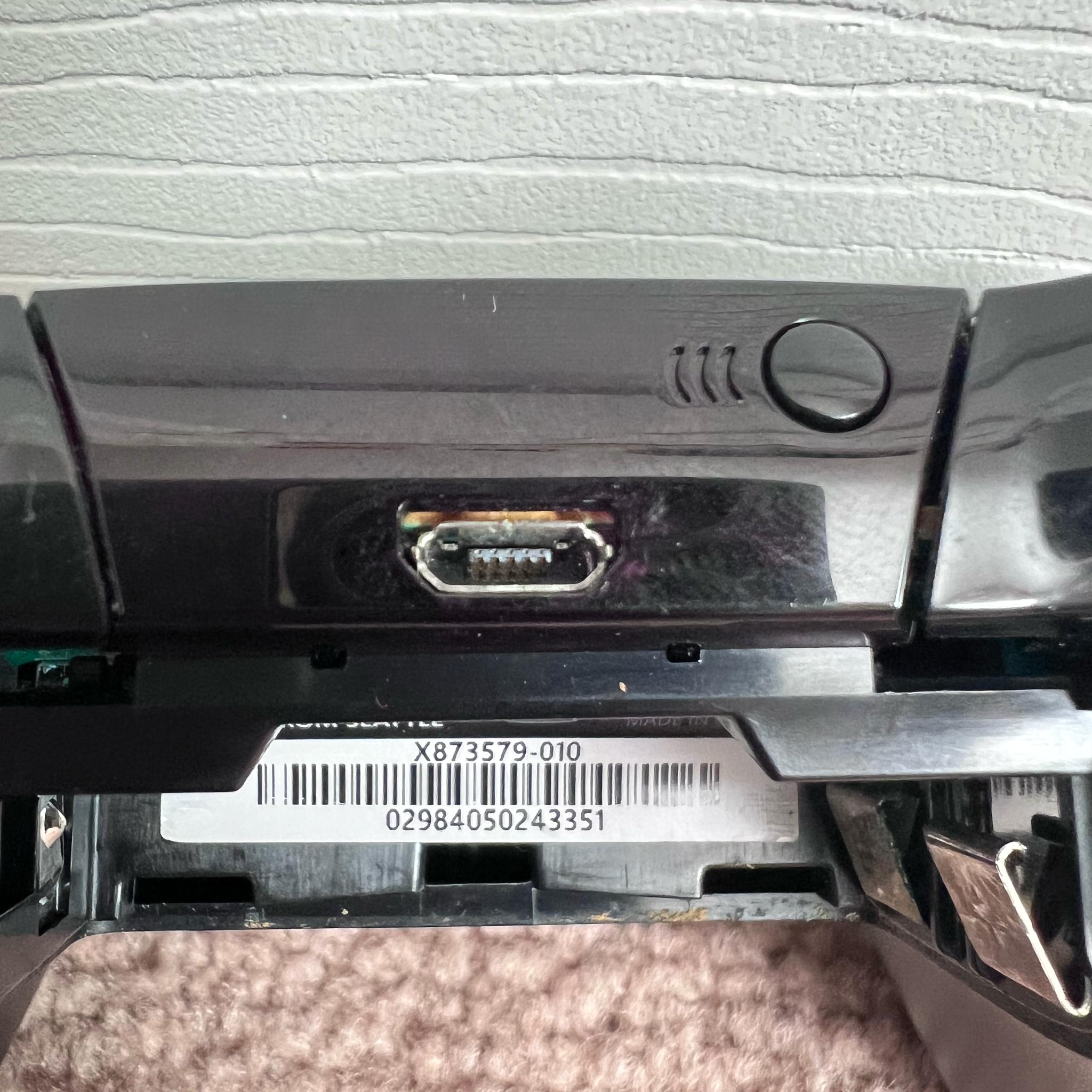 Xbox One First Gen Original Controller (For Parts)