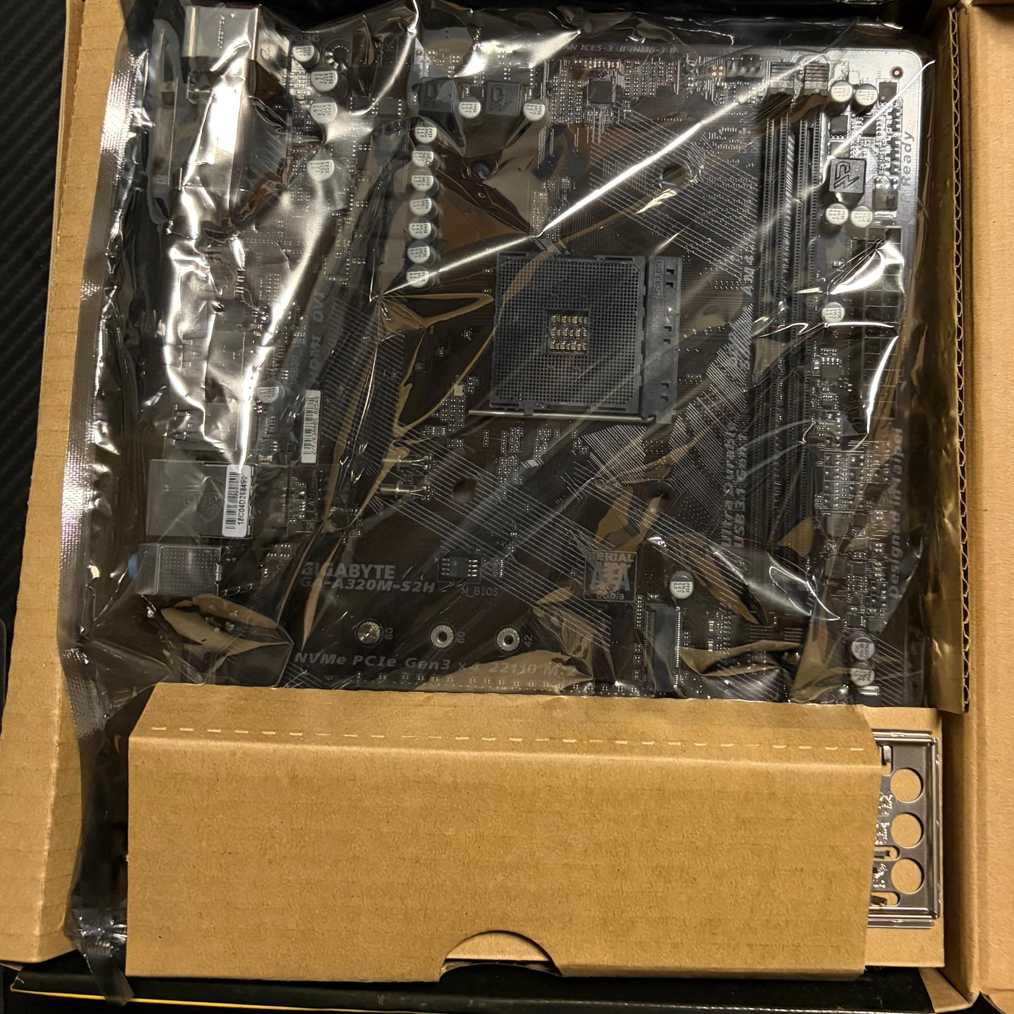 RX 580, R5 3600, 16gb DDR4, 550w PSU, A320, WiFi adapter, heat sink bundle.