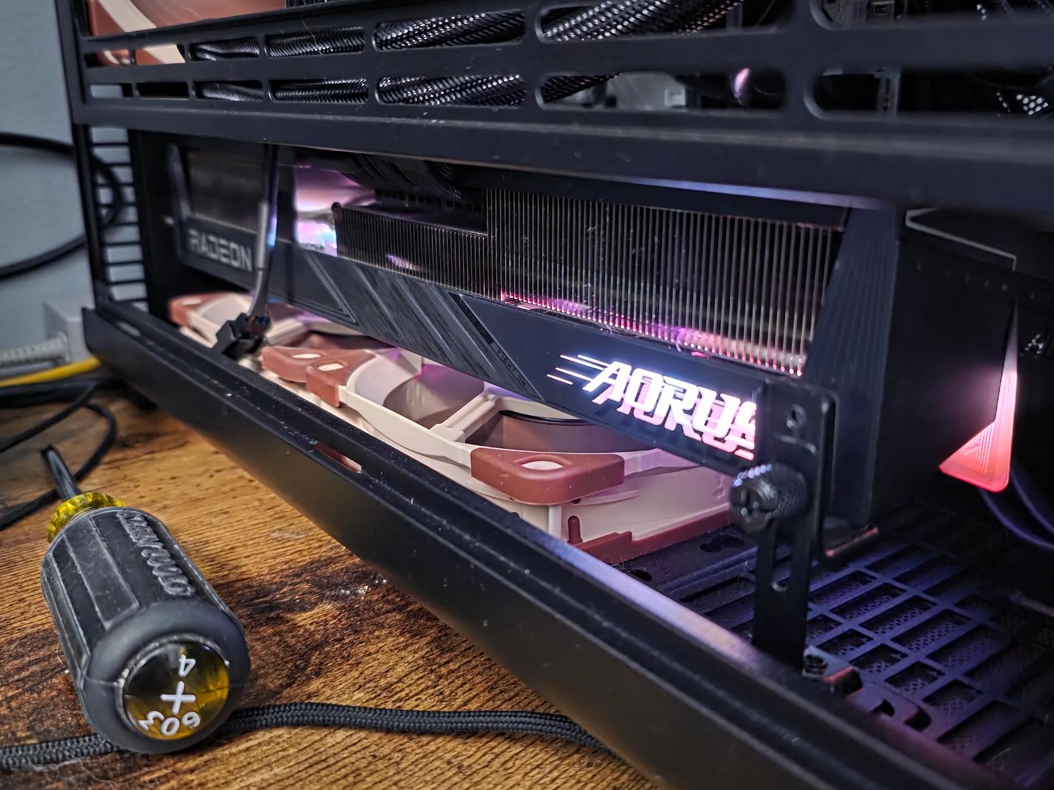 Gigabyte Aorus Elite 9070xt
