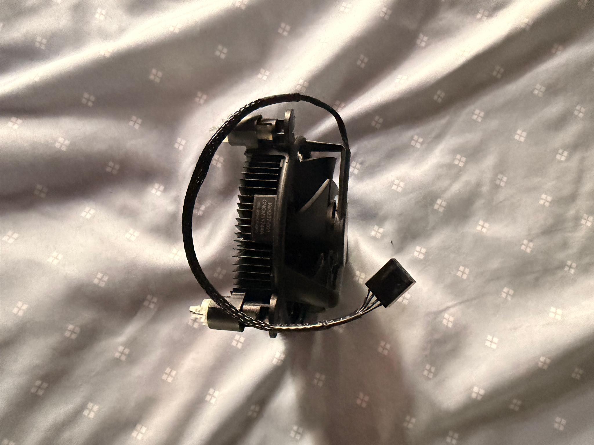 🔥 Intel Stock Cooler 🔥