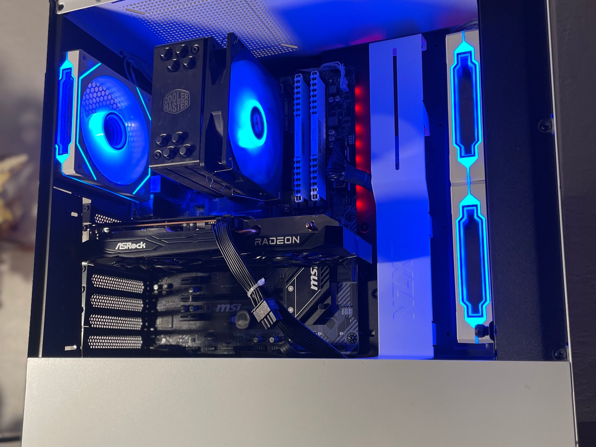 Gaming PC | Radeon 6600| RYZEN 5 | 16GB RAM | WINDOWS 11 | WIFI & BT