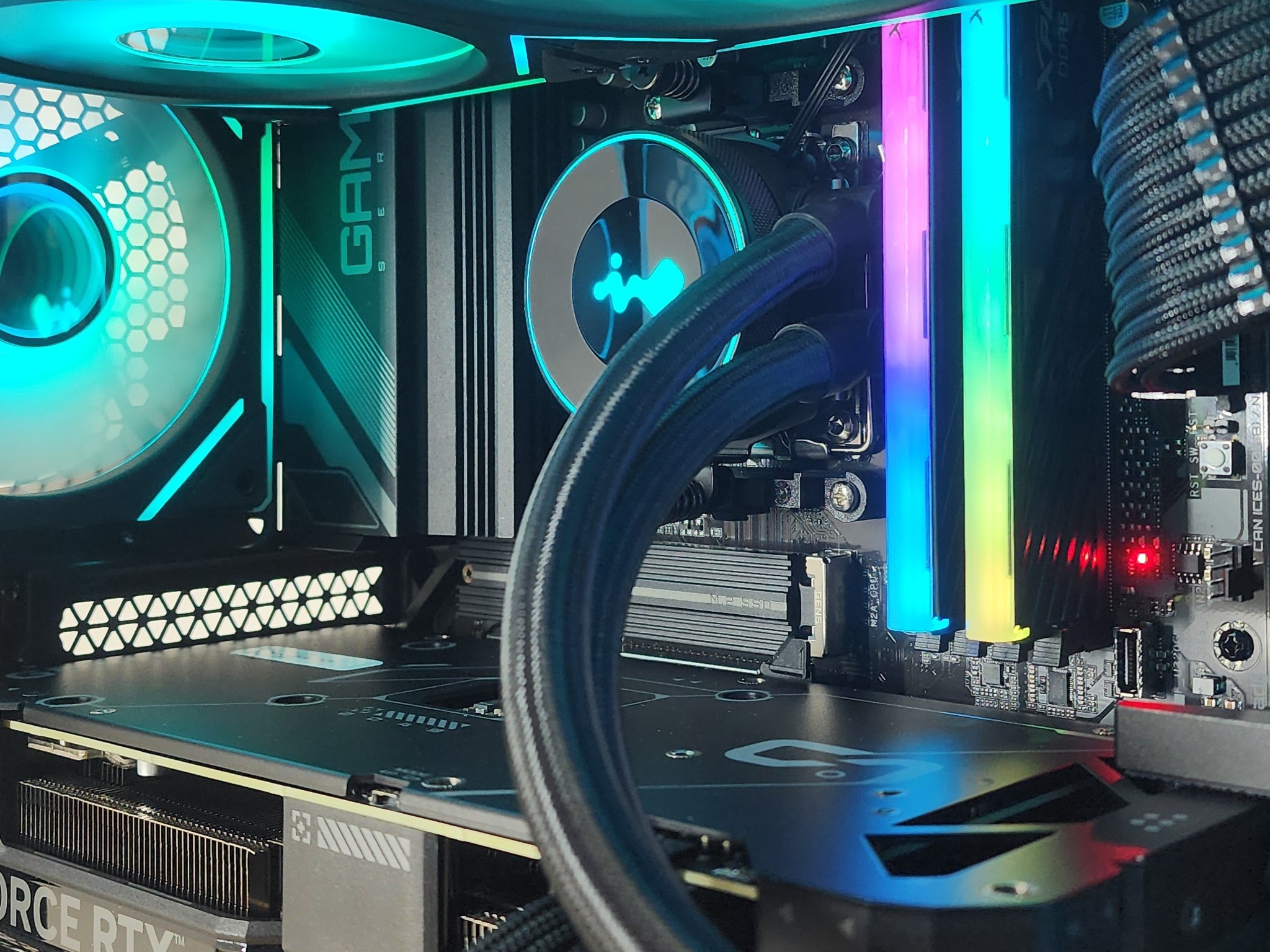 Gaming PC Ryzen 5 9600X 32GB RAM 1TB SSD RTX 4070 12GB Windows 11 Computer