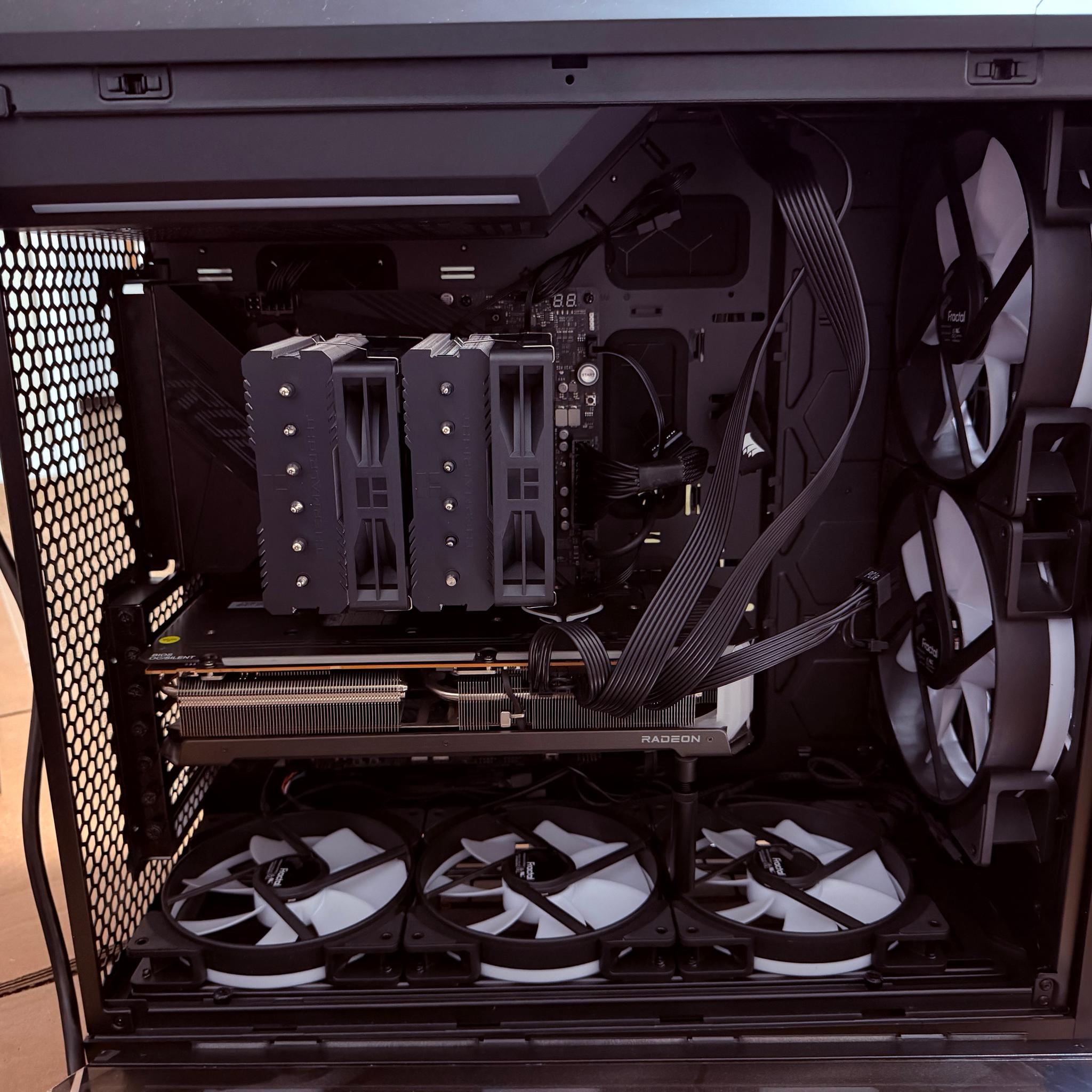 Ryzen 9 5950x Radeon RX 6900 XT 32 GB DDR4 RAM 1 TB NVME SSD