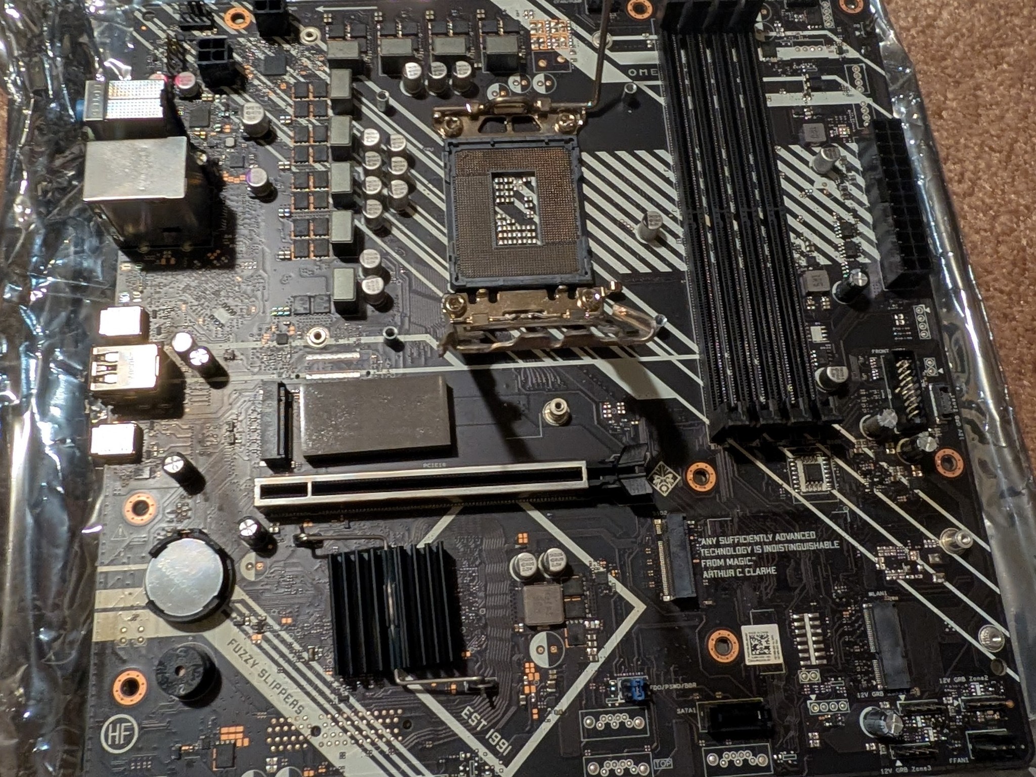 UNTESTED lga 1700 motherboard