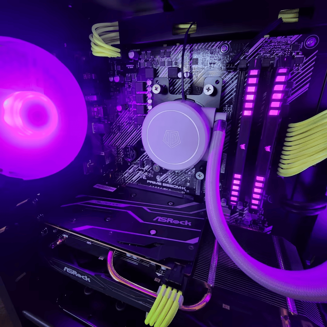 AMD Ryzen 5 3600 //  AMD Radeon RX 6600 8GB // Corsair Vengeance RGB 16GB 3200MHz