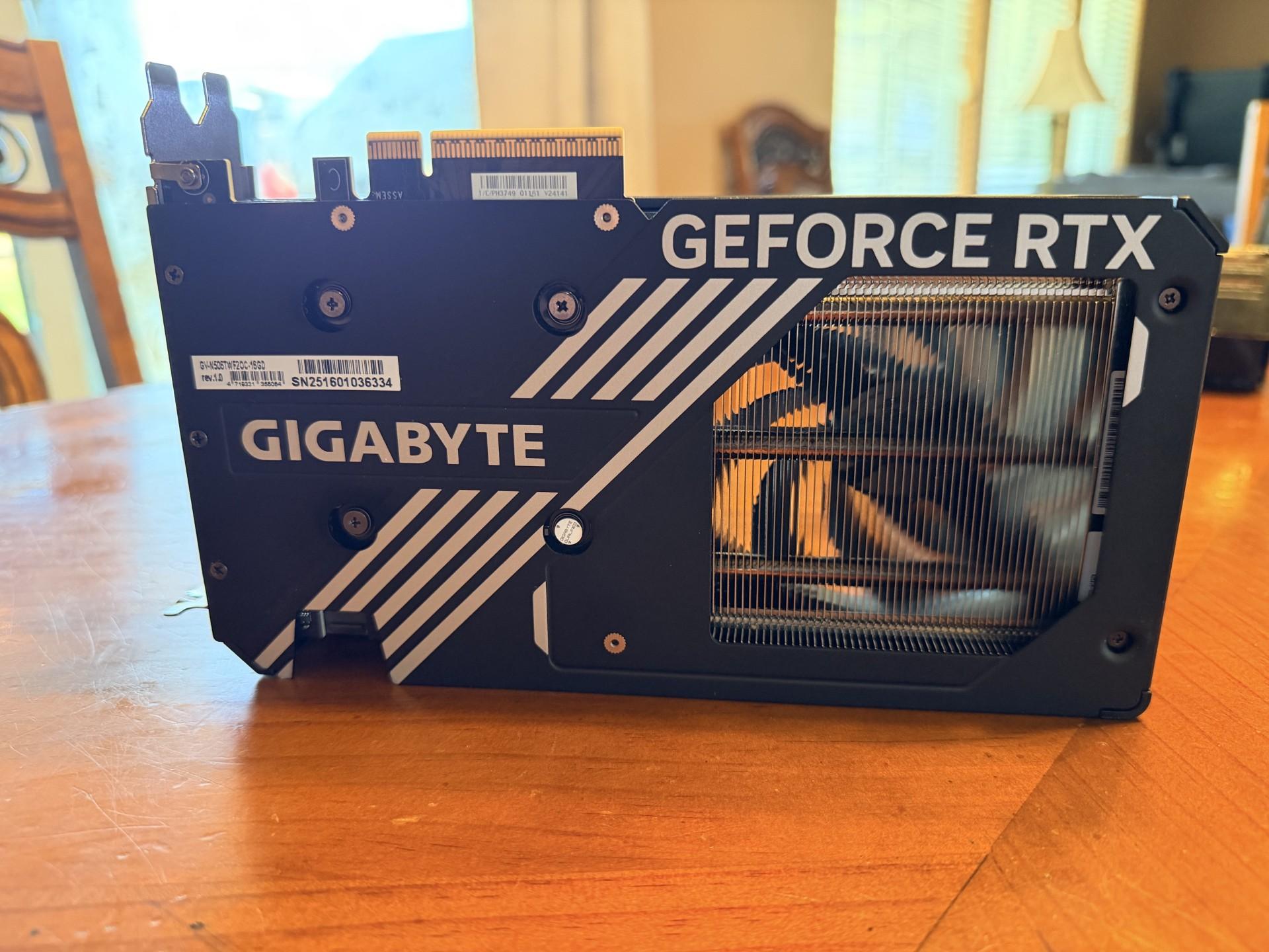 GIGABYTE GeForce RTX 5060 Ti WINDFORCE OC 16G