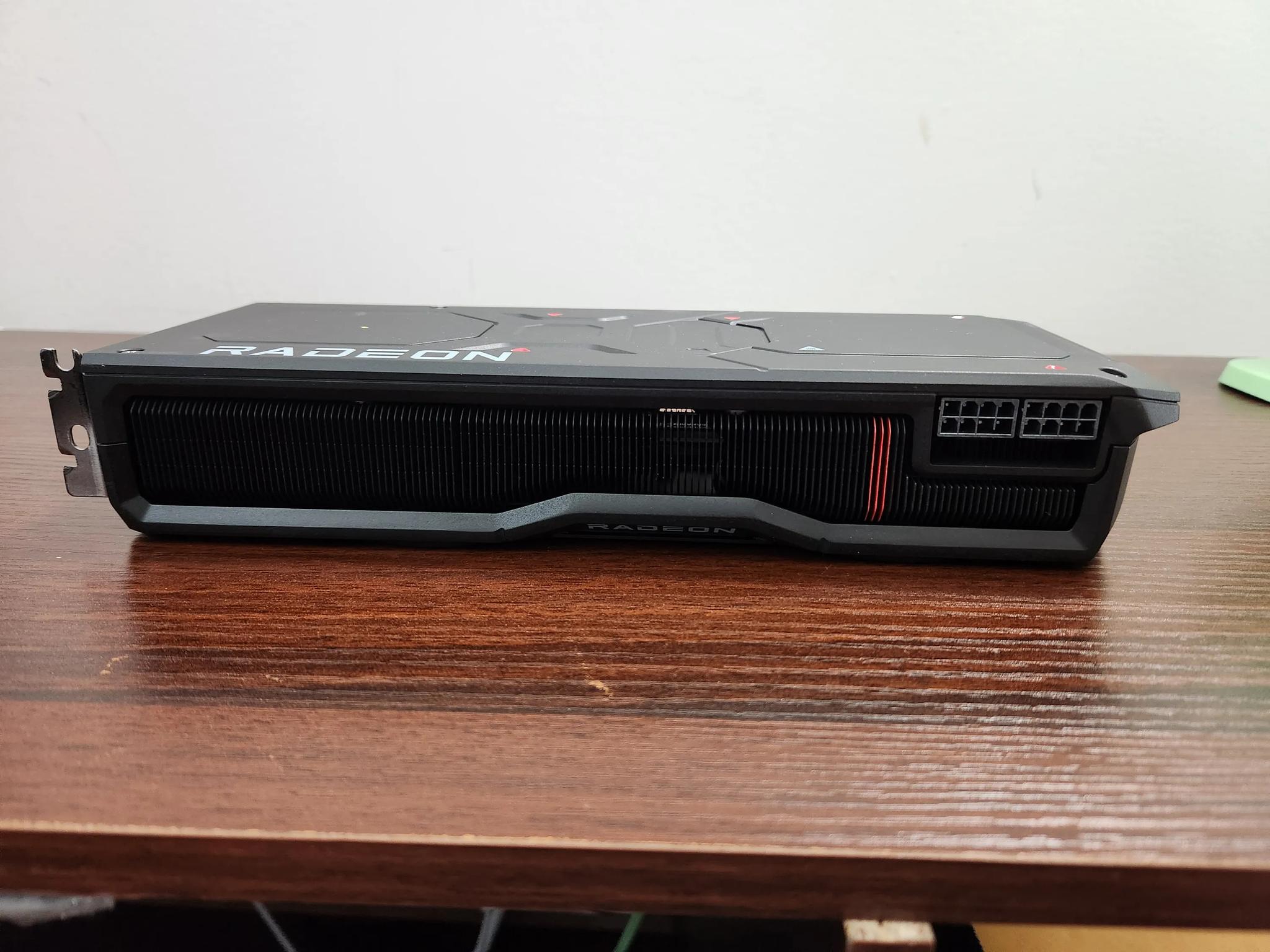 Like New/Open Box: AMD RX 7800XT - 16 GB GDDR6