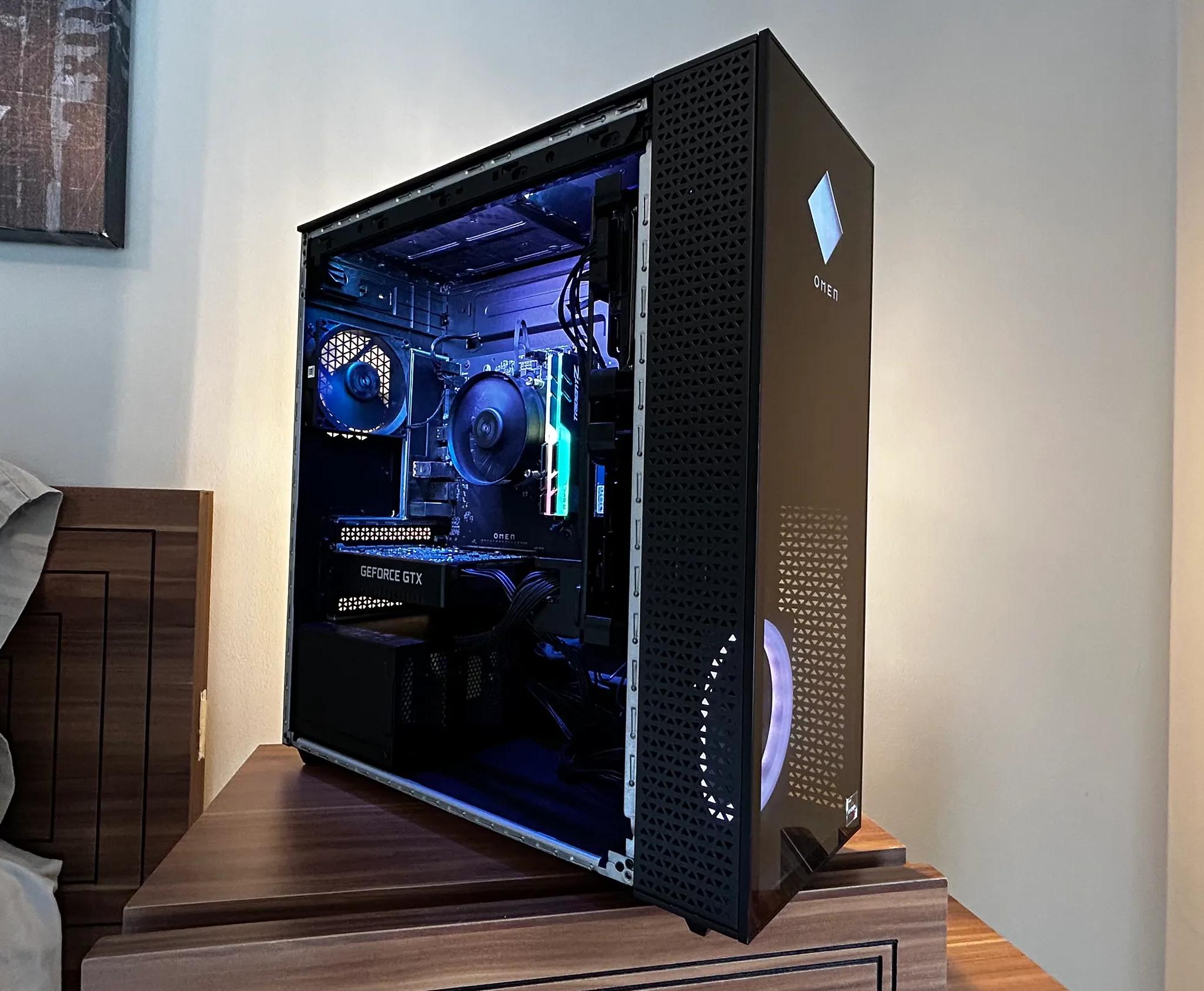 GTX 1660 SUPER || RYZEN 5 3600 || 16GB DDR4 RAM || 256GB M.2 NVMe SSD & 1TB HDD || WI-FI & BLUETOOTH