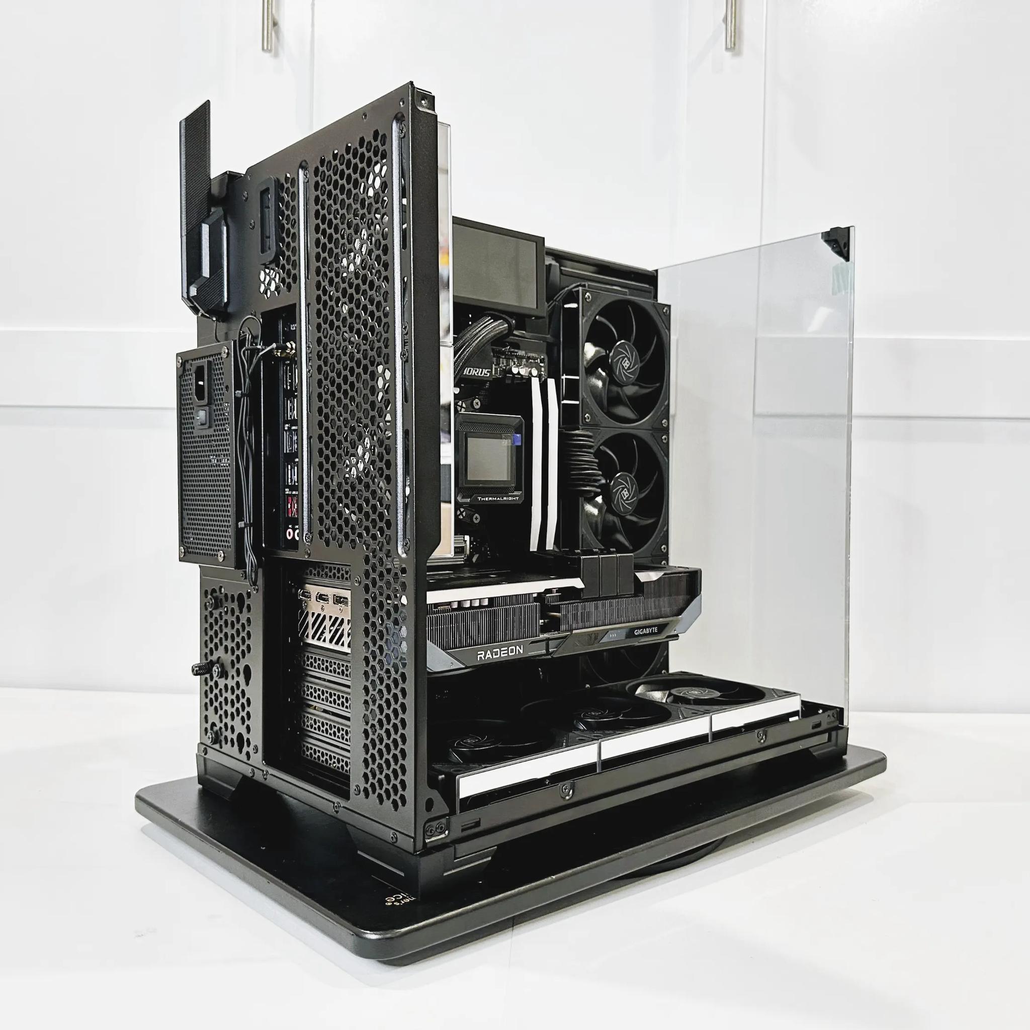 🖤New Gigabyte AMD Radeon RX 9070XT Gaming Overclocked w/ AMD Ryzen 7800X3D / 32GB RAM/ 2TB NVME🖤