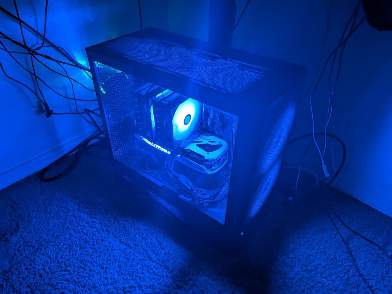 Gaming PC: 4080 Super, 9800X3D, 32GB DDR5, 2TB ssd nvme