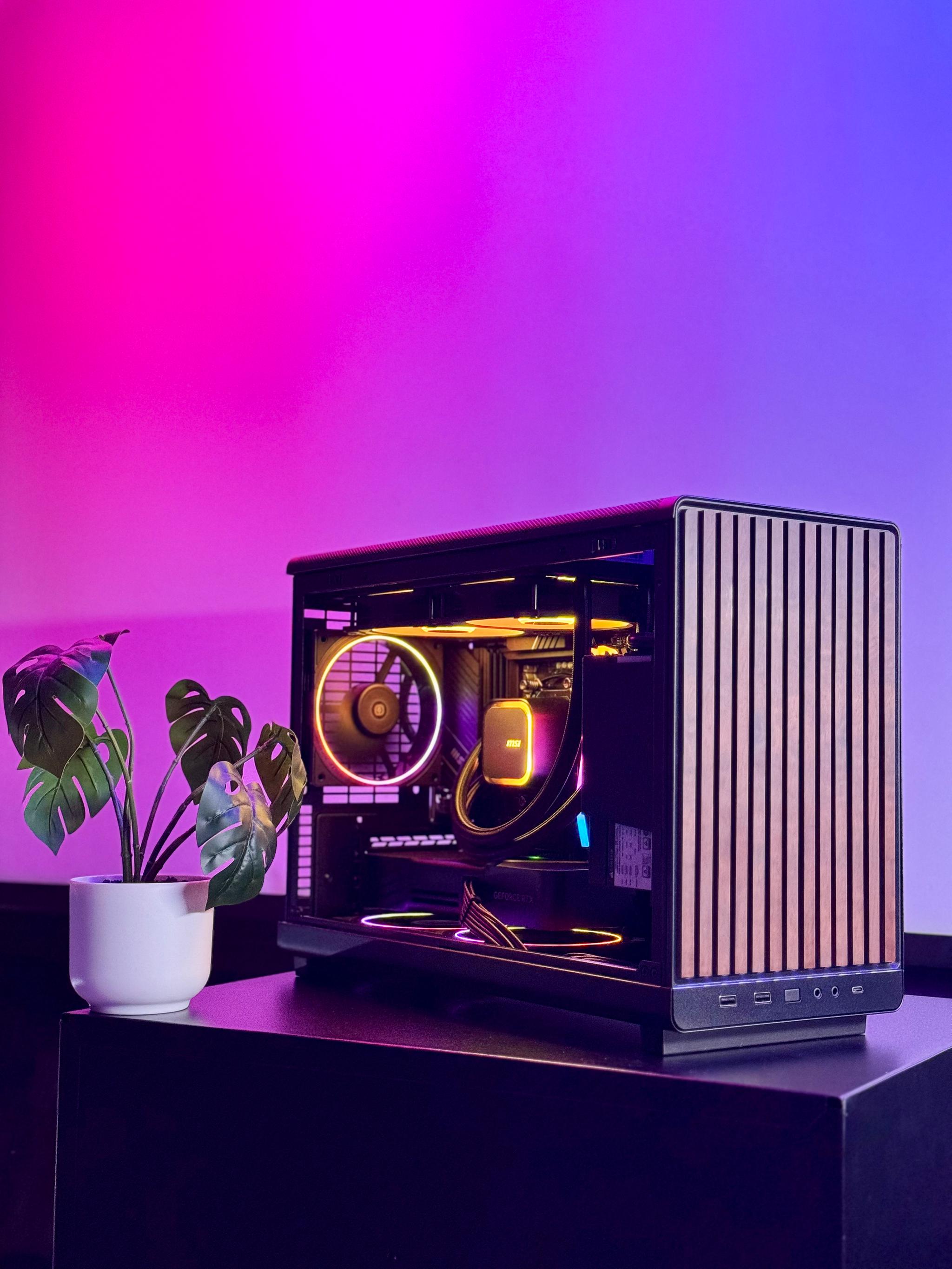 Distinguished Gentleman III 🎩 Nvidia 5070 Founders Edition, Ryzen 9600X, 16GB DDR5 6000MHz, 1TB SSD