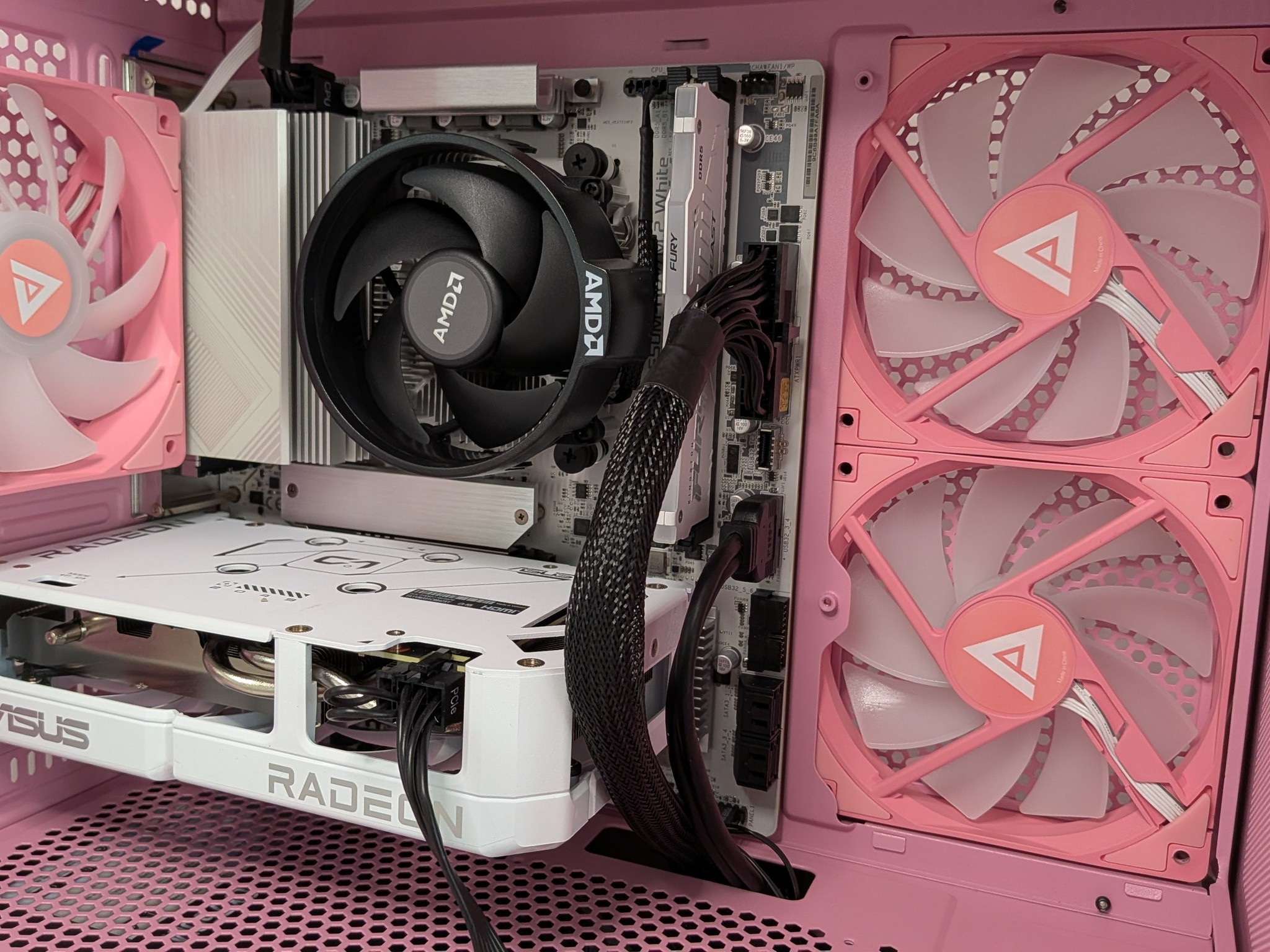 TechBAWSE Tragedy Build Gaming PC #Built2Sell