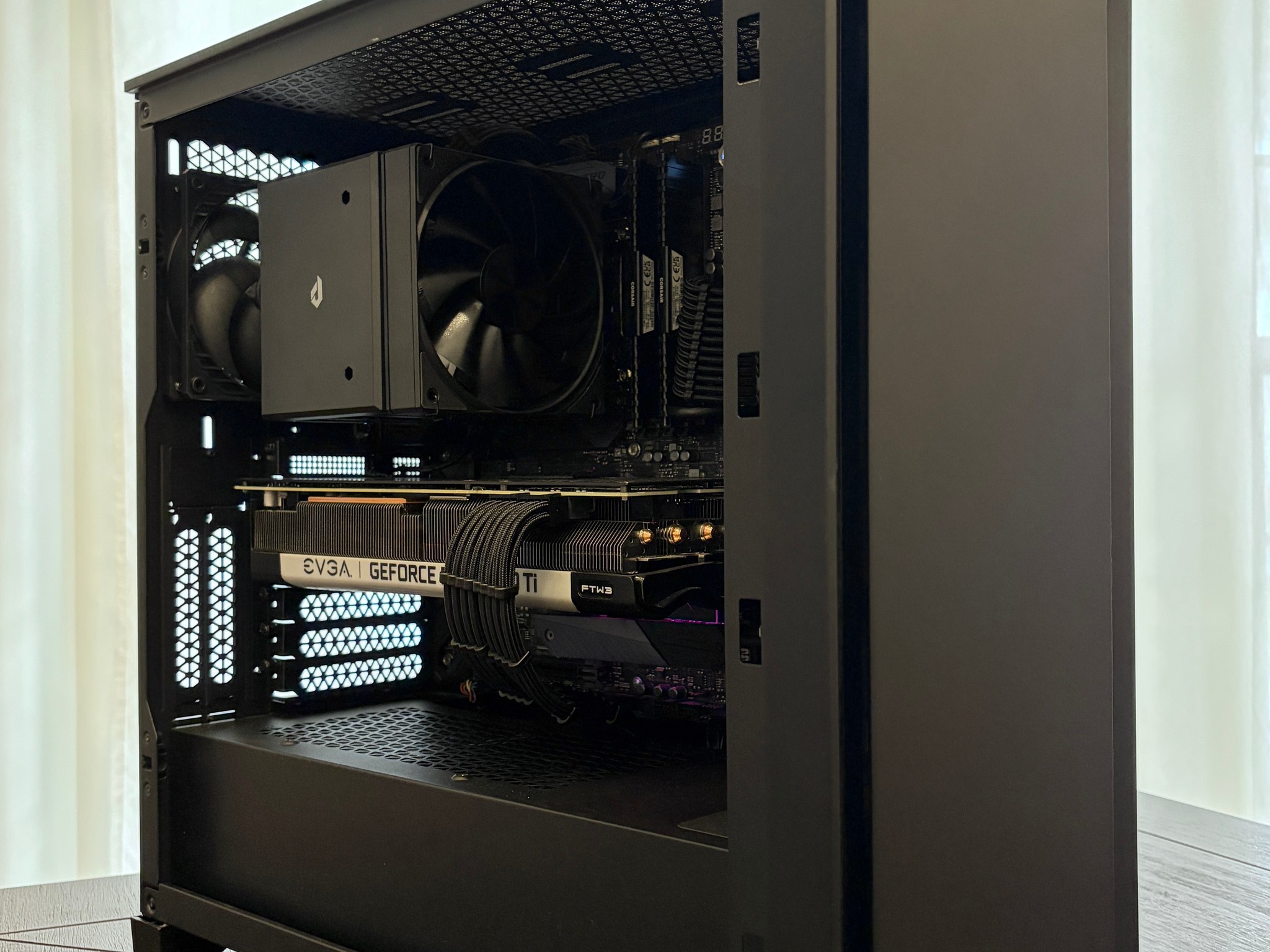 i9 | RTX 3070 Ti | 32GB RAM | 1TB SSD Sleek High Performance Gaming PC