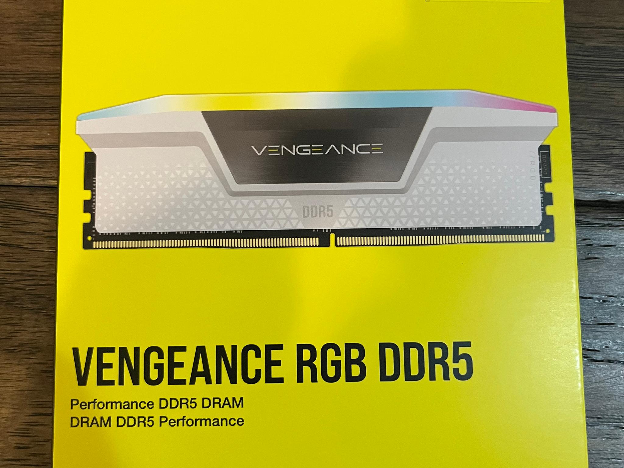 Corsair Vengeance RGB DDR5 6000 CL36 32GB(2x16GB)