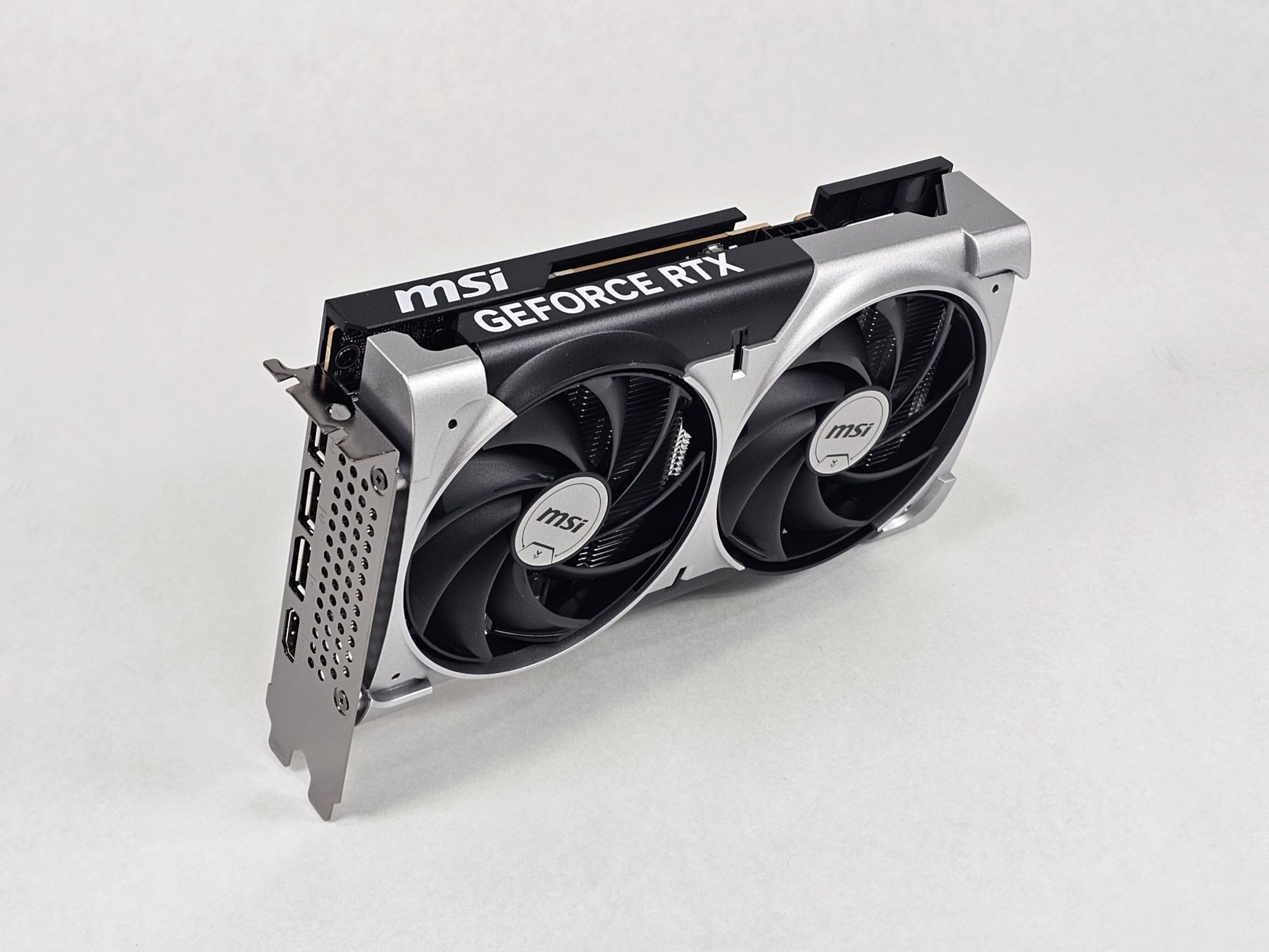 RTX 5050 MSI Ventus 2X OC 8GB