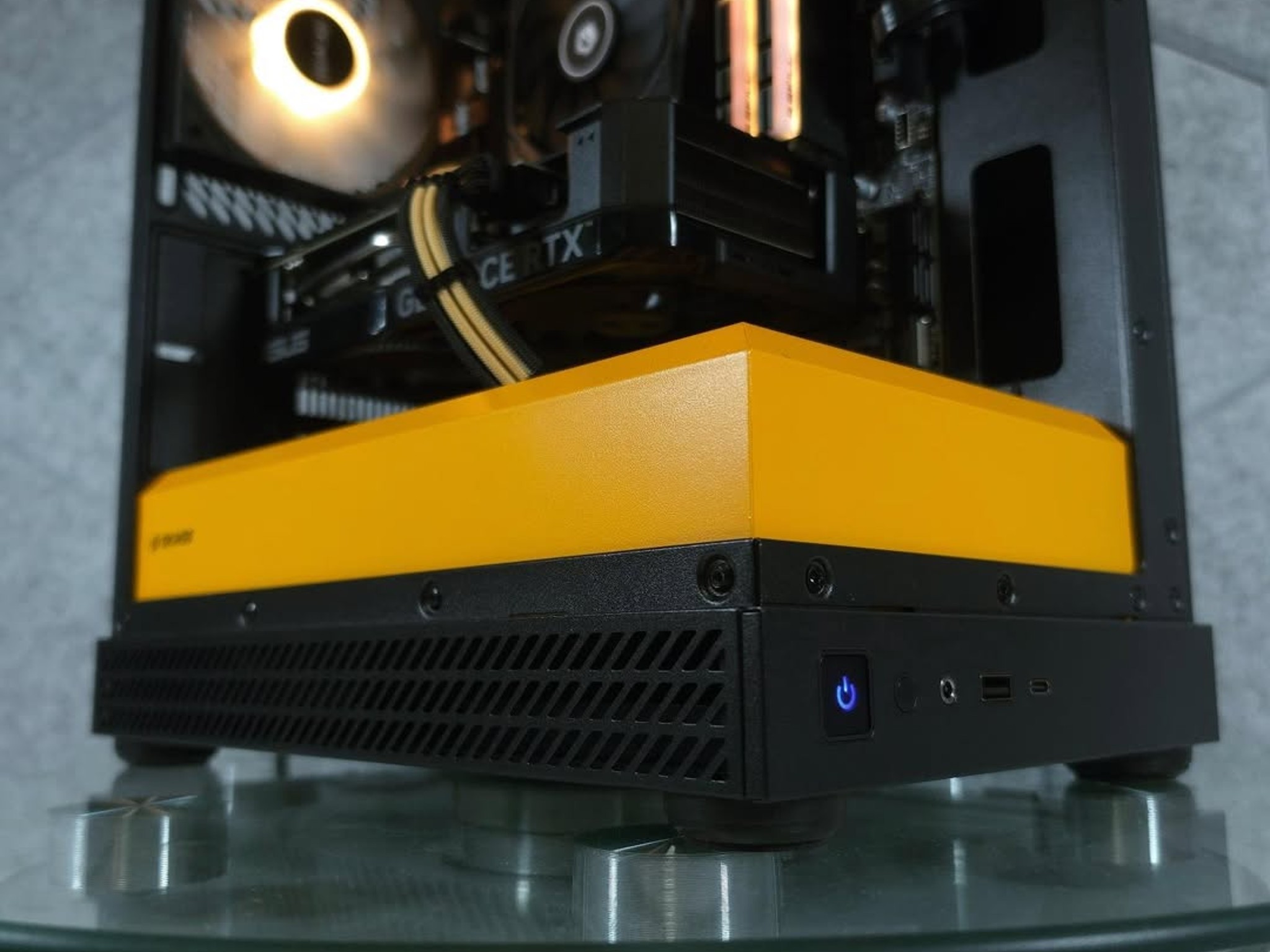 ASUS RTX 4060 💛 Core i5 12400F