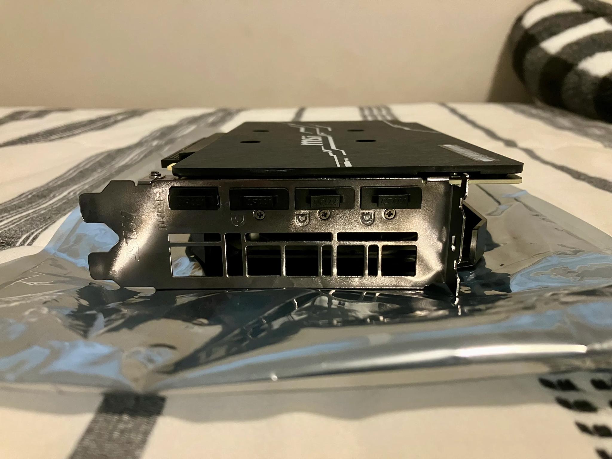 5500xt 8GB FROM MSI - PRICE NEGOTIABLE