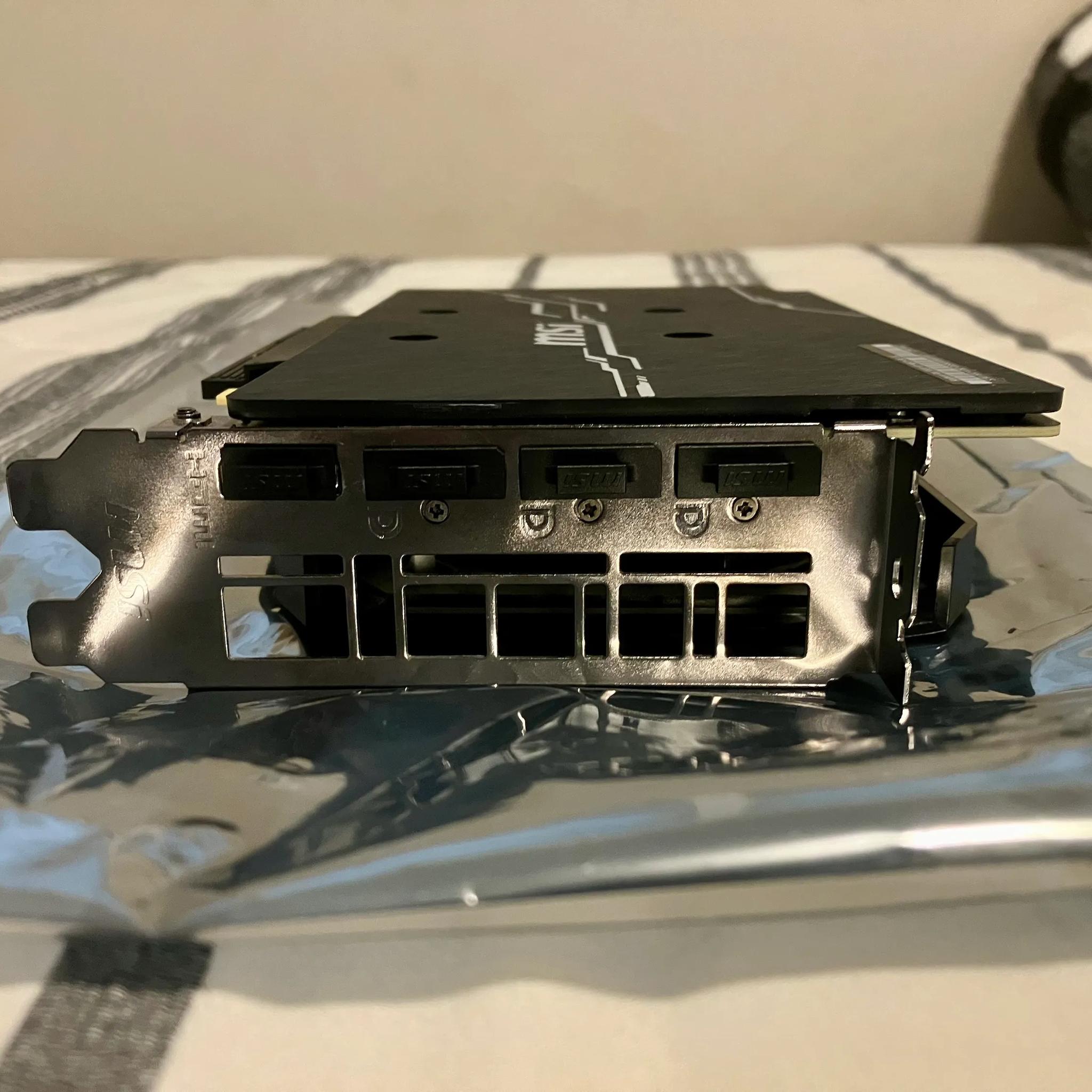 5500xt 8GB FROM MSI - PRICE NEGOTIABLE
