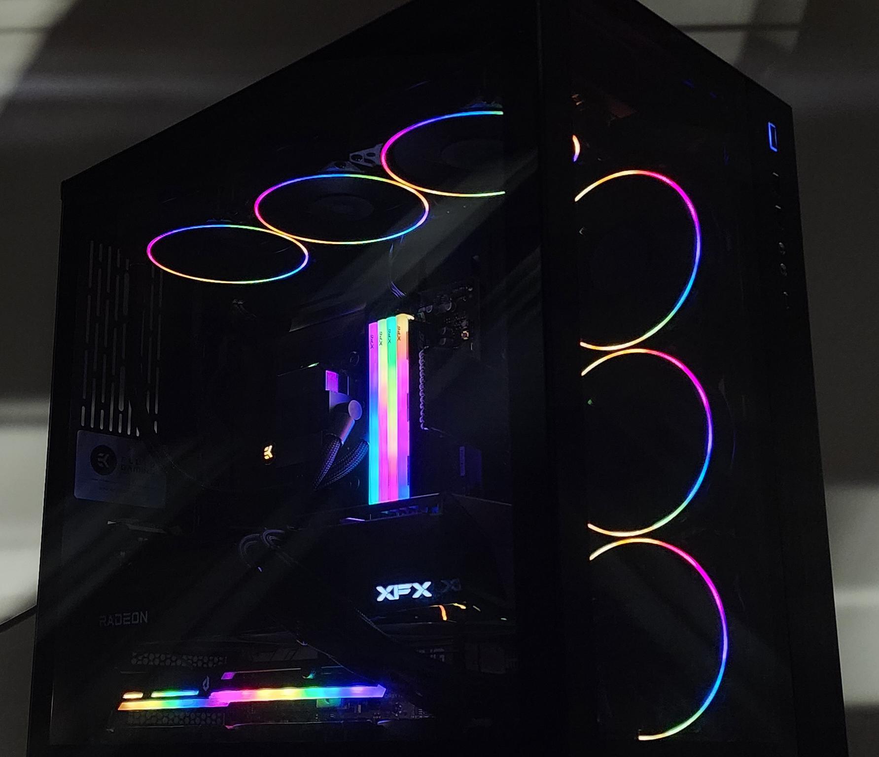 Gaming PC Ryzen 9 9900X 64GB RAM 4TB SSD RX 9070 XT 16GB Windows 11 Computer