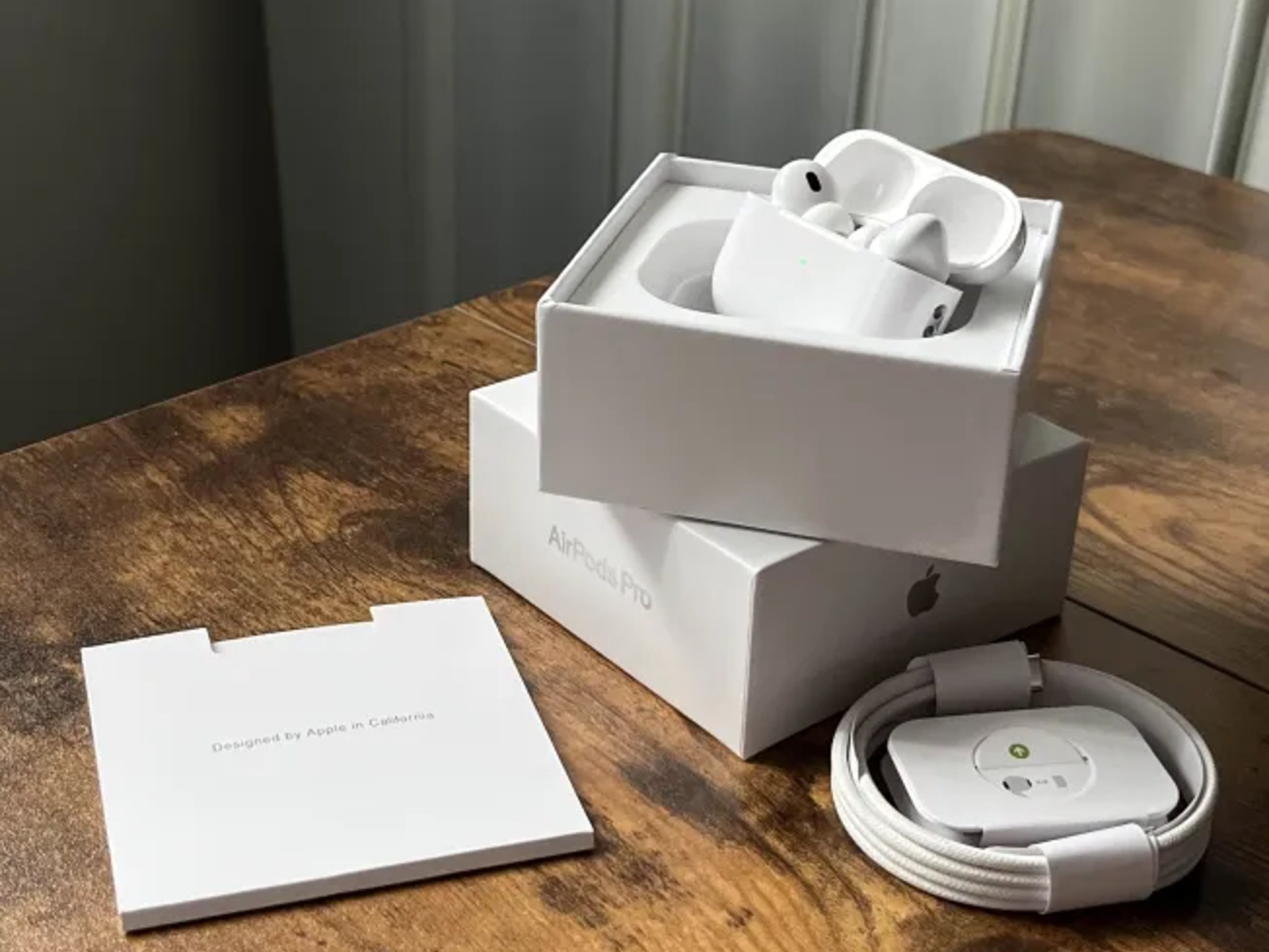 Open Box AirPods Pro 2nd Generation USB Type-C with ANC and MagSafe Wireless Charging