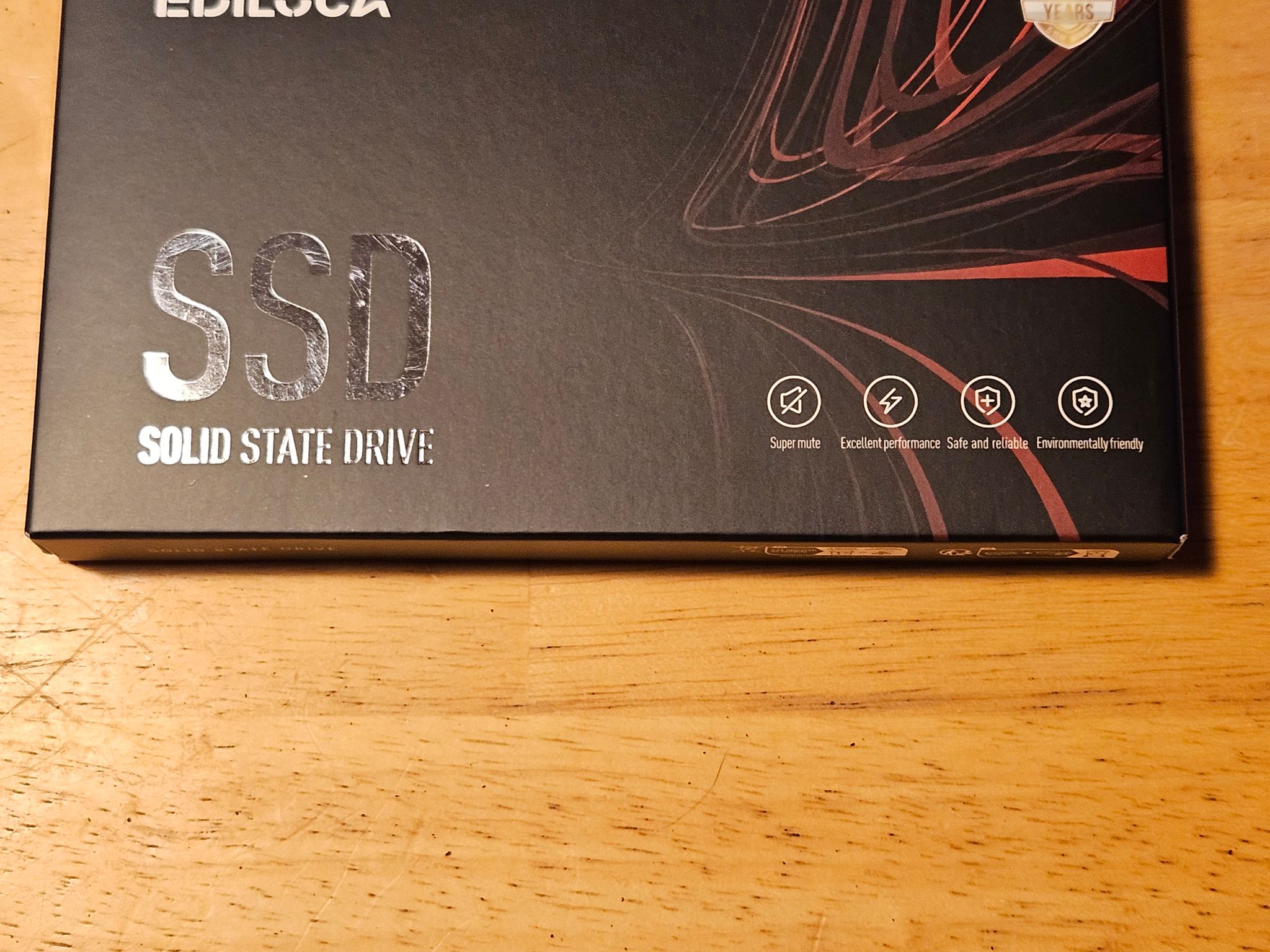 Ediloca 4TB SATA III 2.5 inch TLC SSD