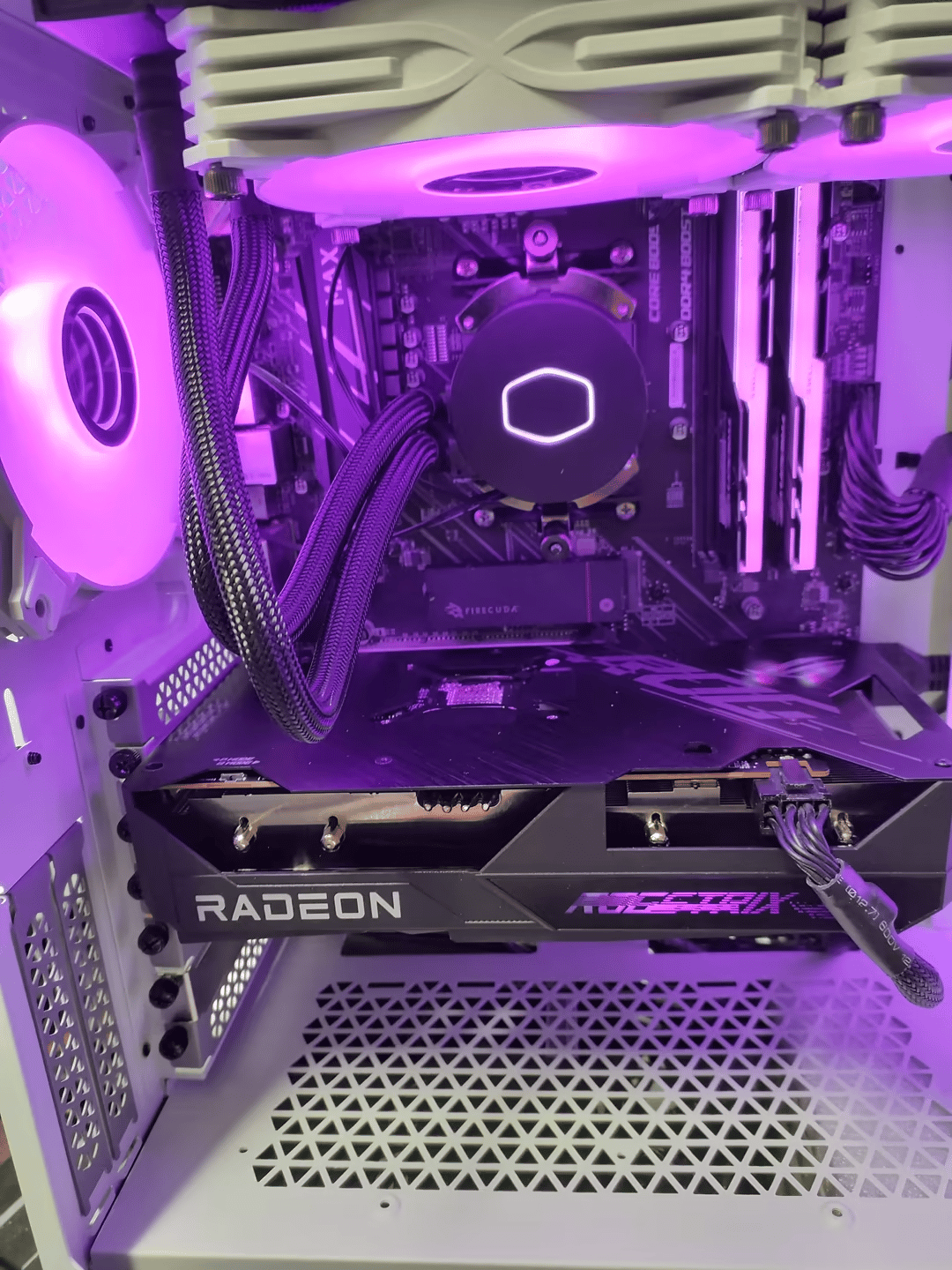 4000D AMD Ryzen Build! 3700X | 6600XT Strix | 2x8GB 3600MHz Trident Z | 1TB FireCuda NVME
