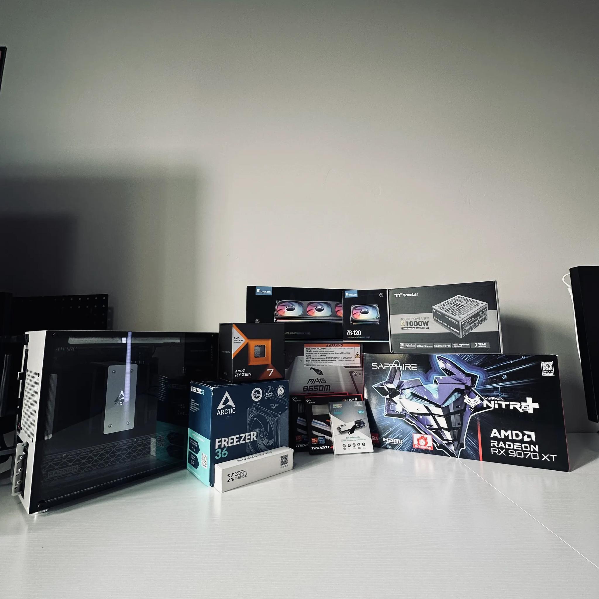 Platinum Minimal SFF PC Build (7800X3D + 9070XT)