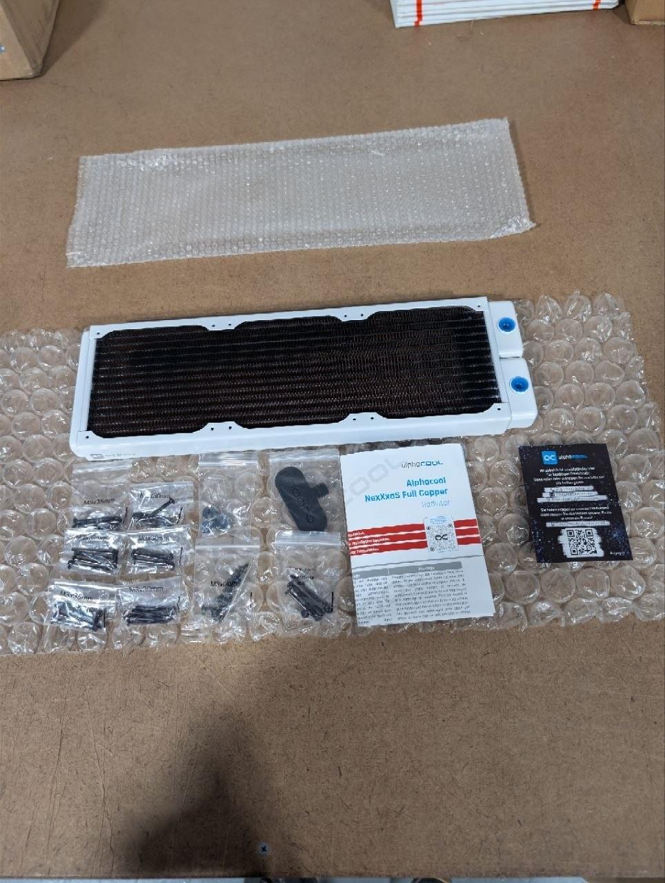 Alphacool HPE-30 Full Copper 360mm Radiator - White (10225)