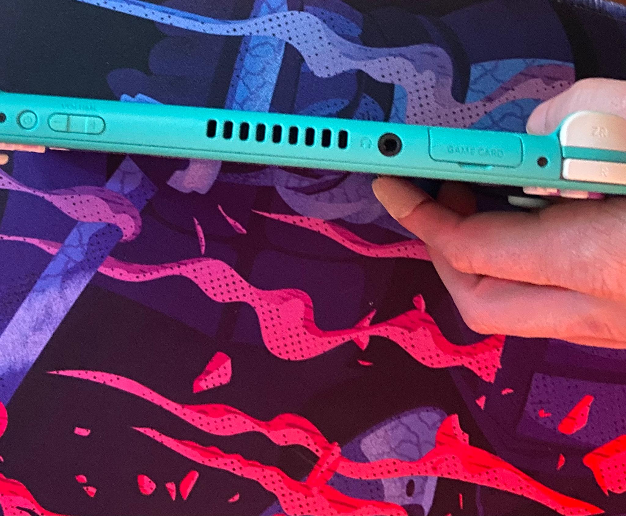 Sale! NINTENTDO SWITCH LITE - Turquoise