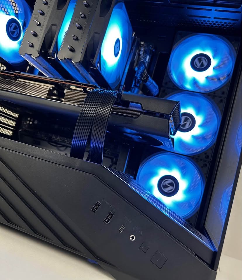 Ryzen 5 7600x, DDR5 32GB 6000Mhz, 2TB NVME, RX 6800 16GB Gaming PC