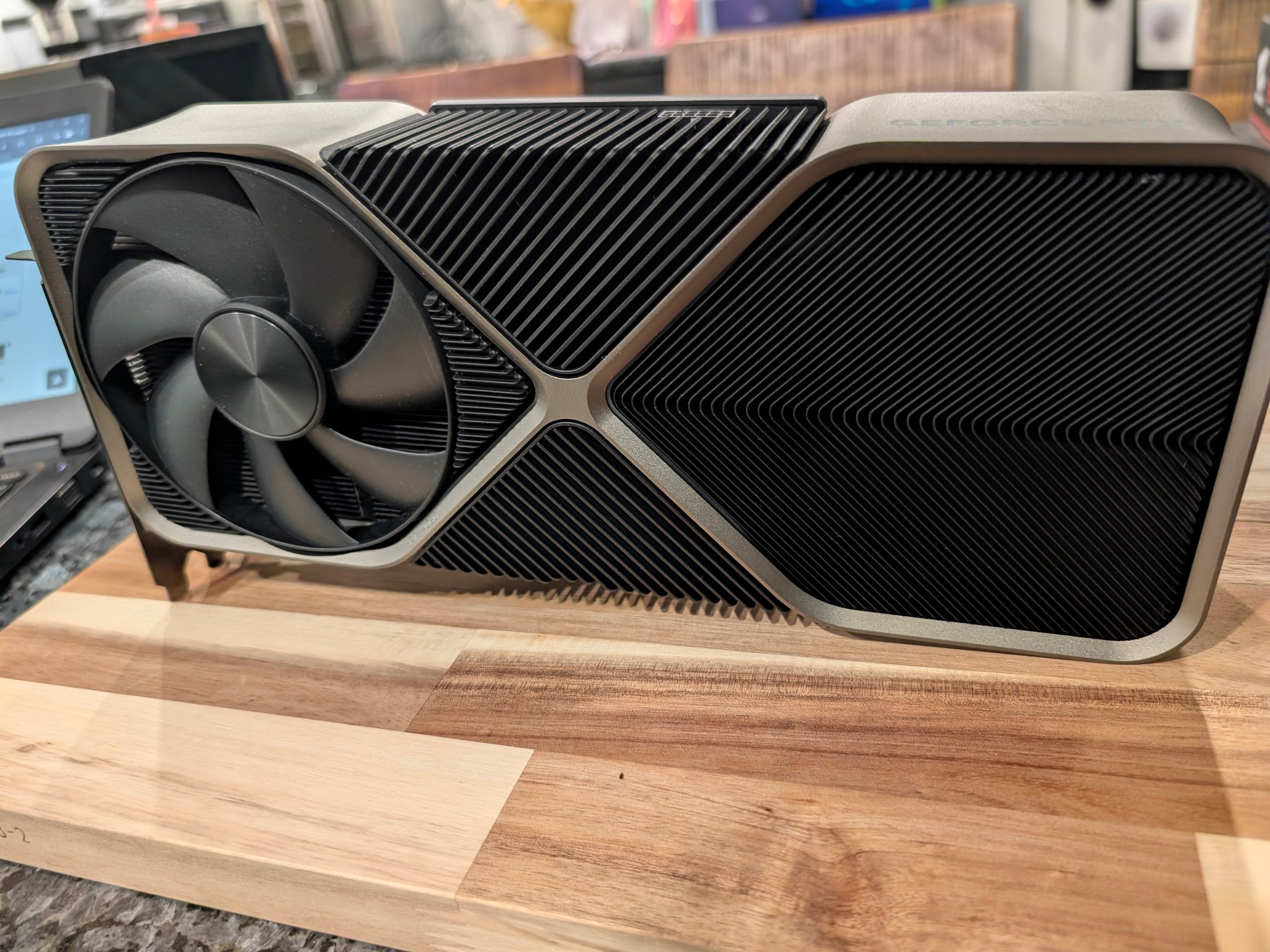 NVIDIA GeForce RTX 4080 16Gb Founders Edition