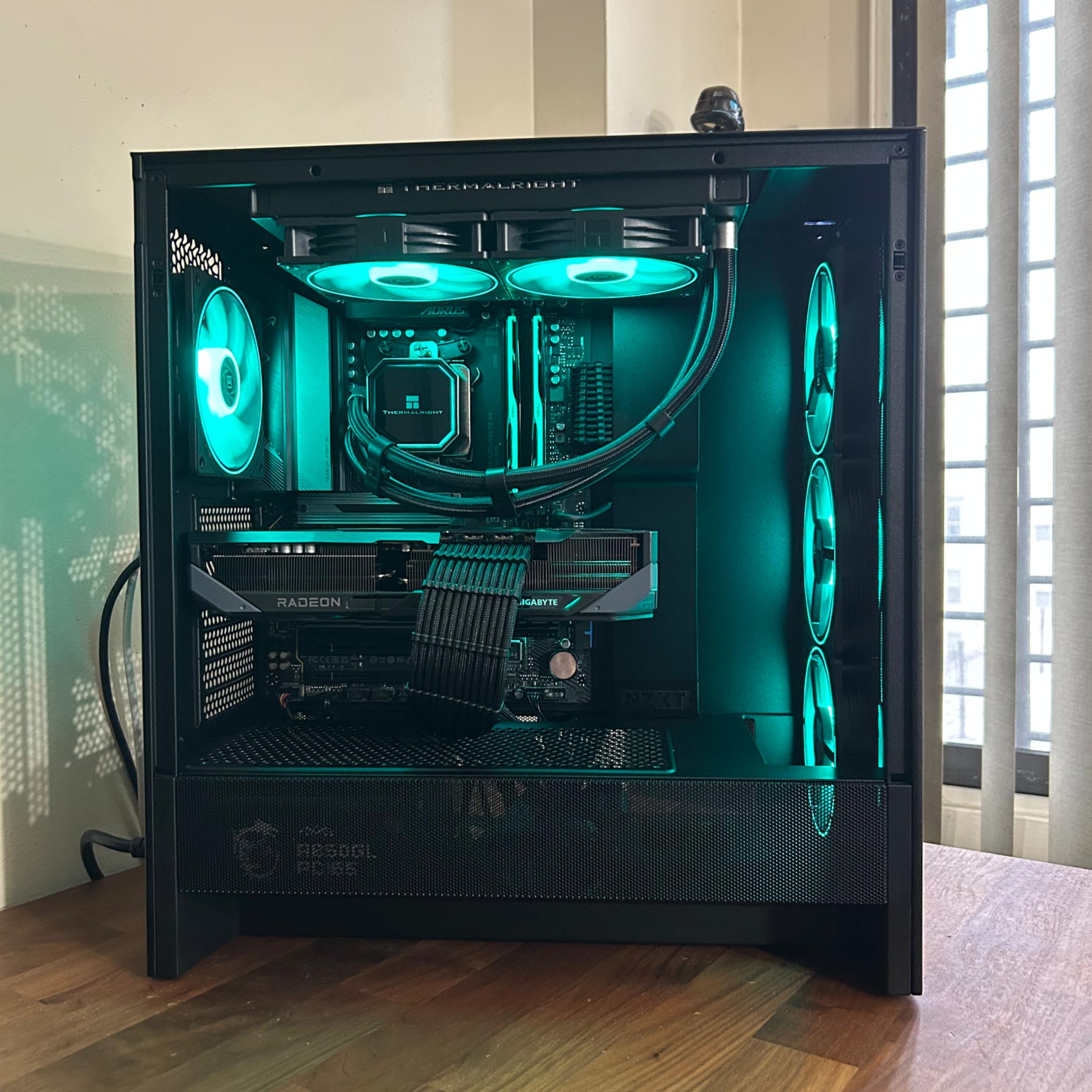 *SALE* RX 9070XT | Ryzen 7 7800X3D | 32GB DDR5 6000MT/s | 2TB NVMe SSD | The Ranger Elite RX