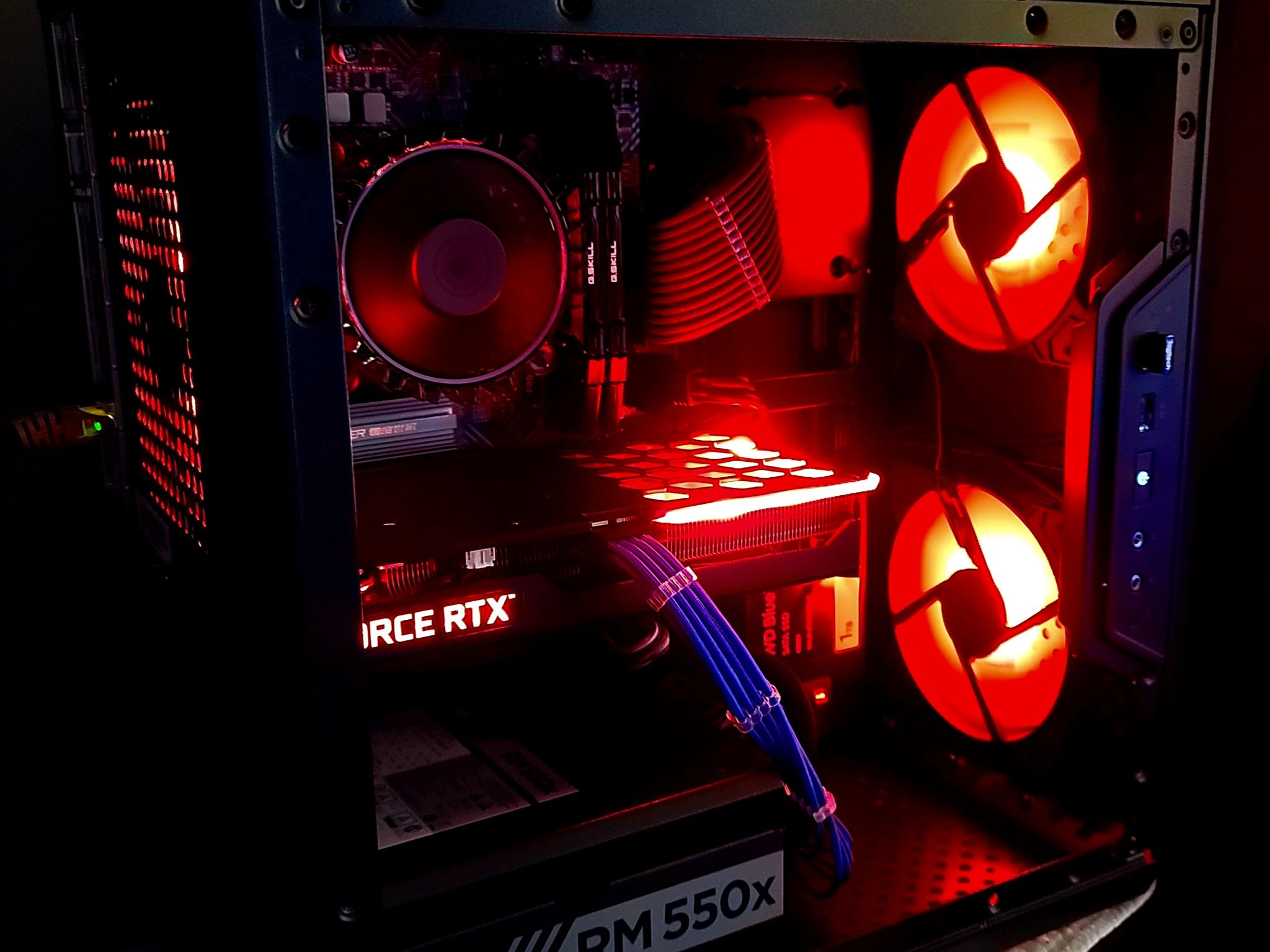 Dark Mist II-i3 12100F, RTX 3060TI, 1.25 Tb SSDs, 32Gb DDR4