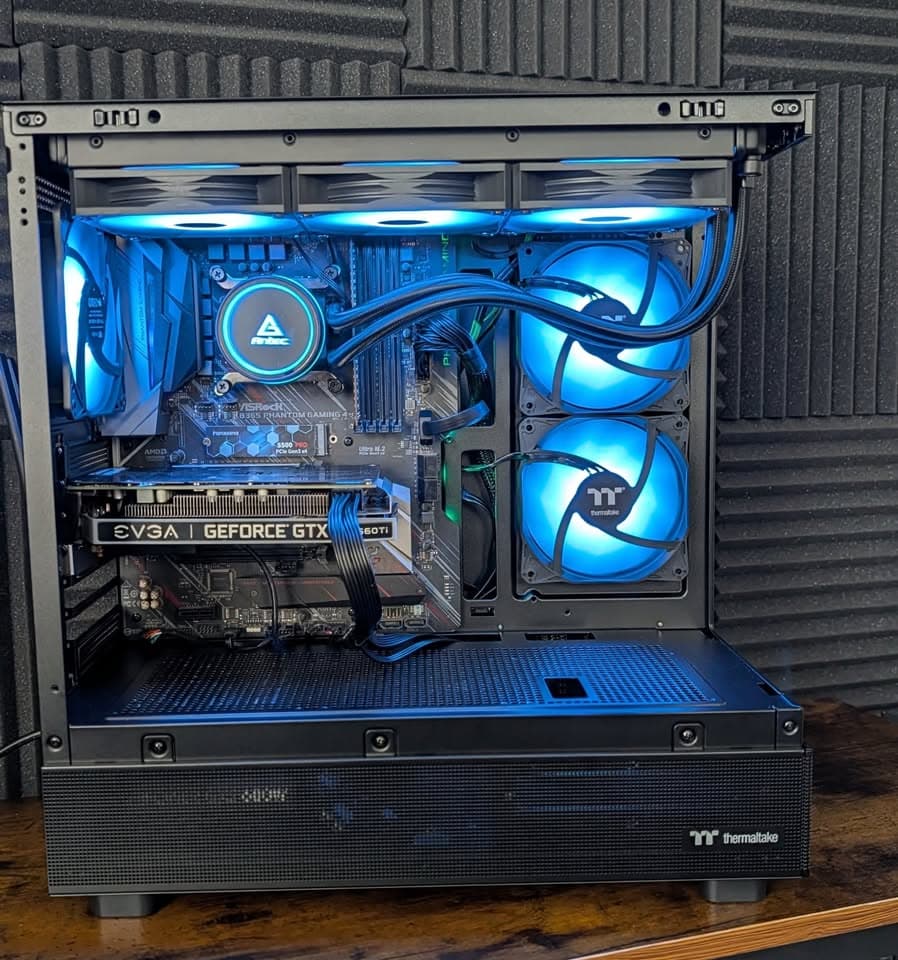 GTX 1660 Ti Gaming PC – Intel i5-9400F, 16GB RAM, 512GB NVMe, WiFi 6 + Bluetooth