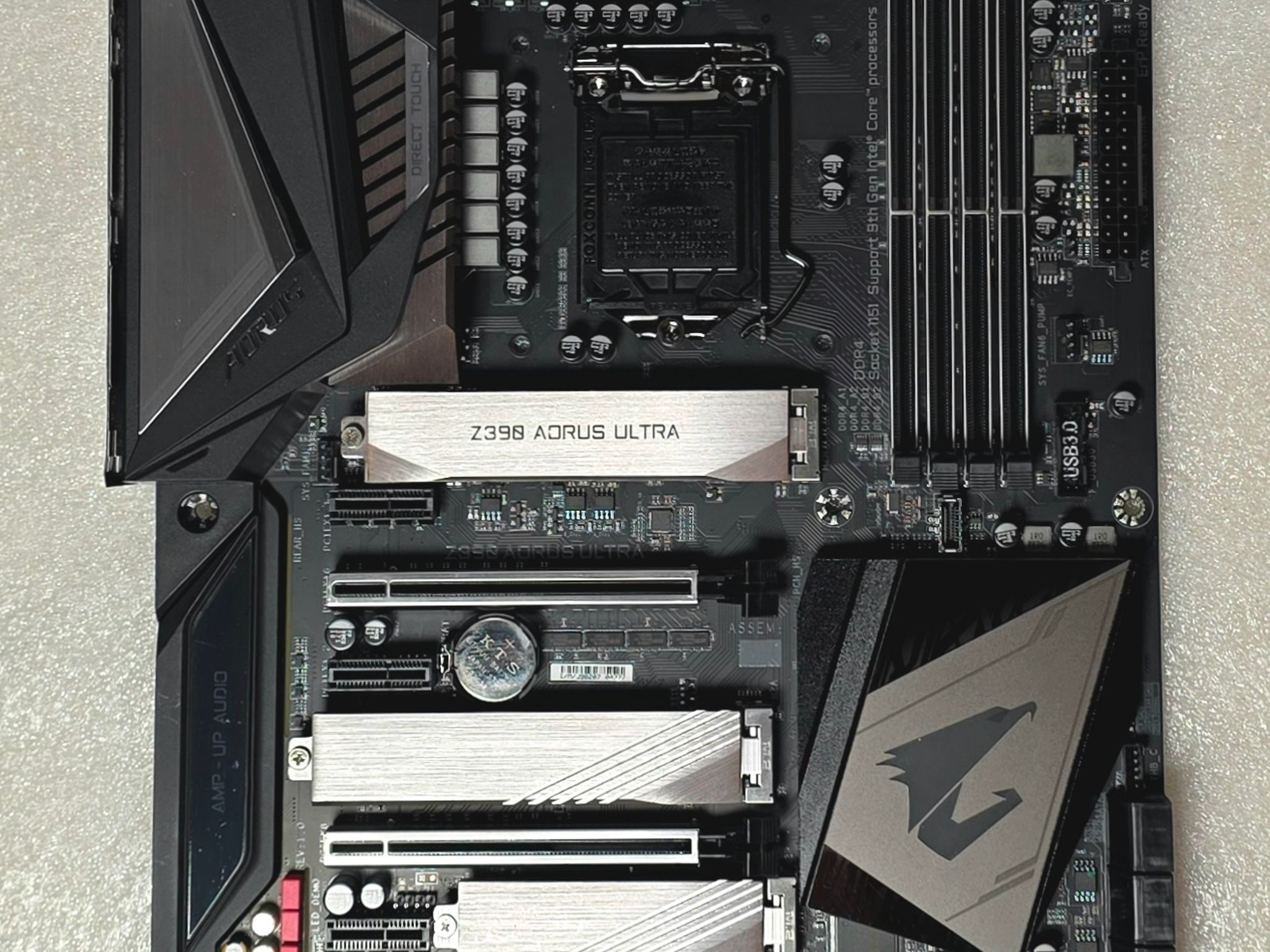 Gigabyte Z390 AORUS Ultra Intel LGA 1151 DDR4 Motherboard (ACCESSORIES INCLUDED)