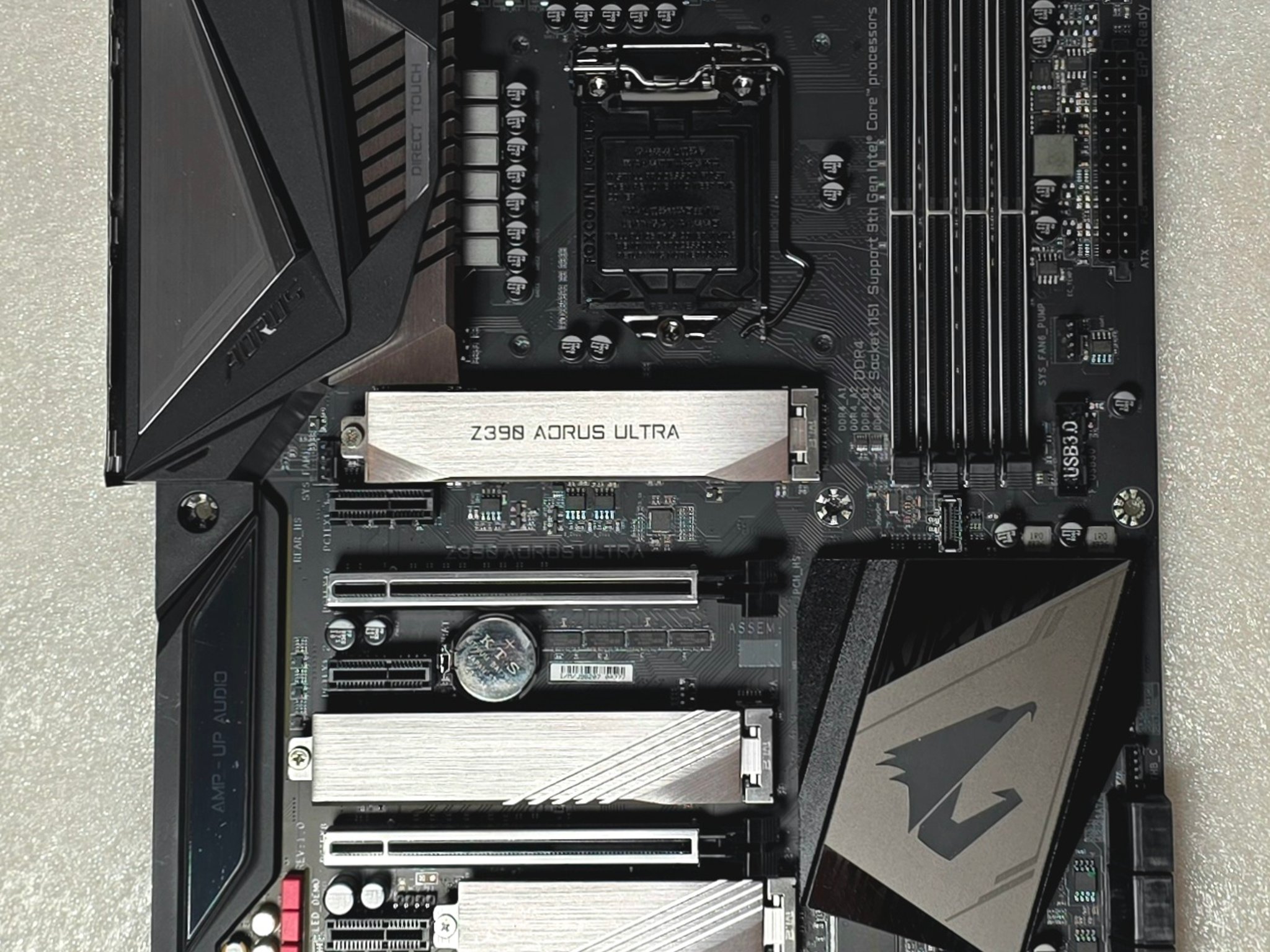Gigabyte Z390 AORUS Ultra Intel LGA 1151 DDR4 Motherboard (ACCESSORIES INCLUDED)
