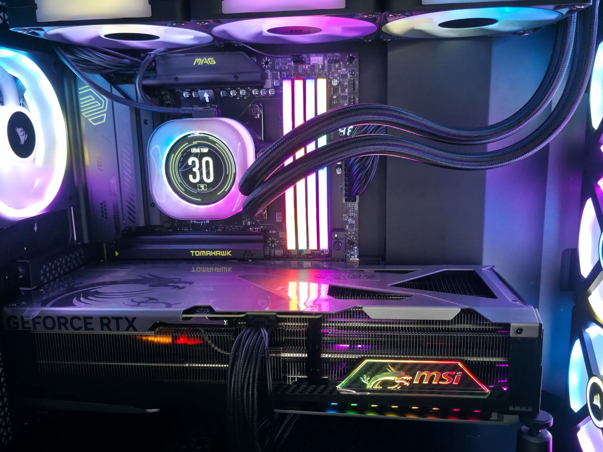 NEW Ultra High End Gaming PC 5090 & 9800X3D