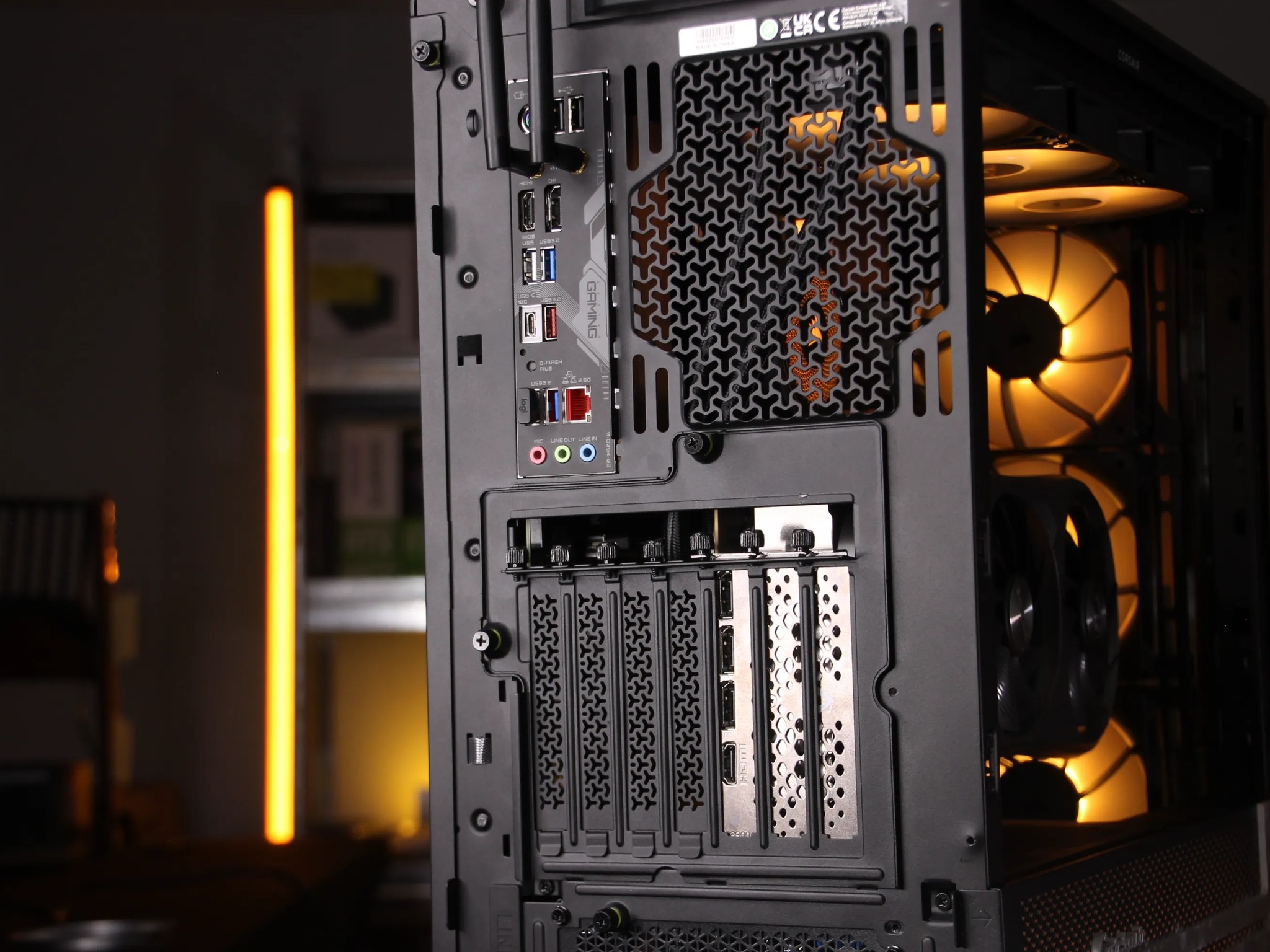 𝑫𝑹𝒀𝑨𝑫 // Ryzen 7 7800X3D, RTX 4080 // High-End Gaming PC