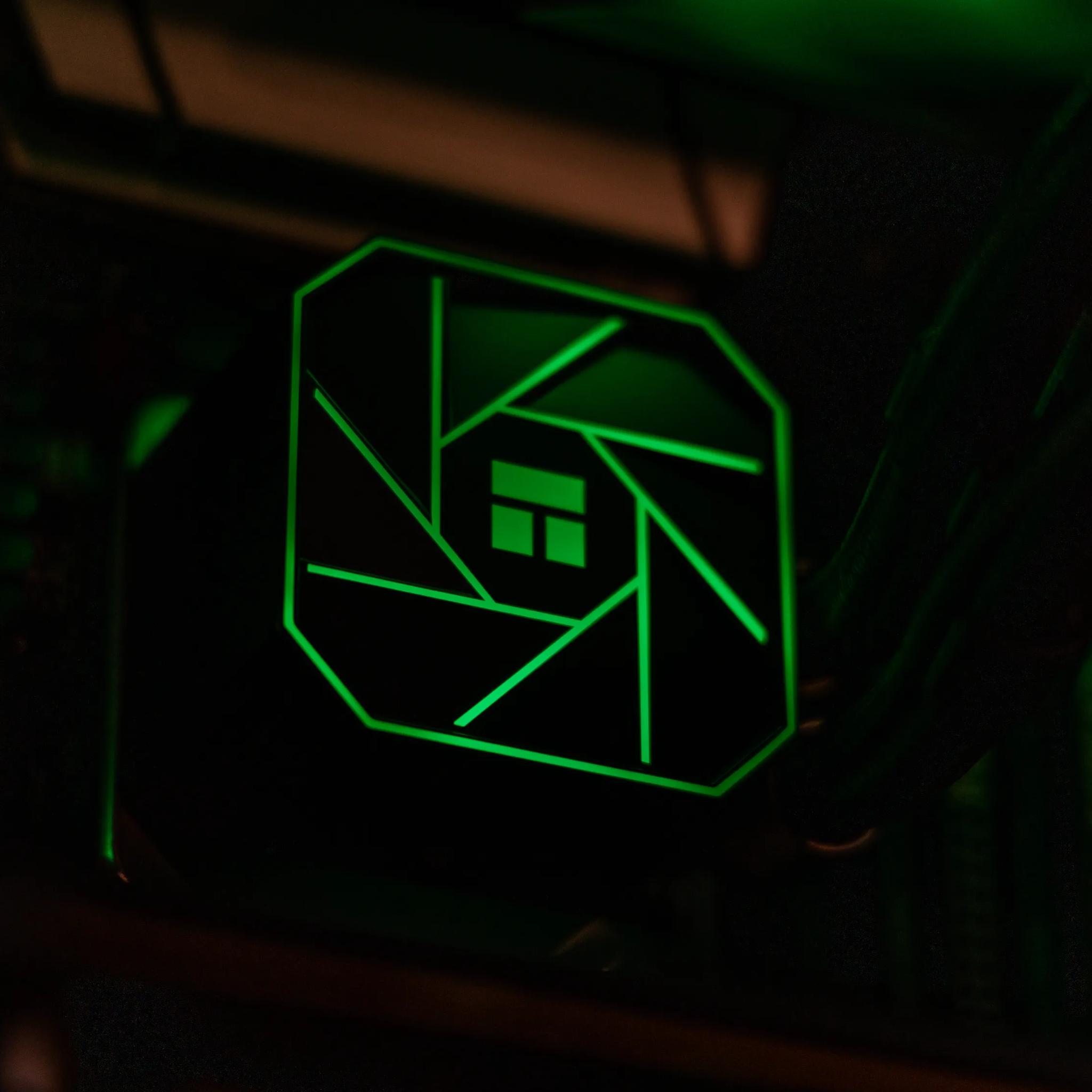 ☣️ Nova Sixx 2.0 ☣️ RX 9070XT / AMD R7 7700X / 2TB NVME / 32GB DDR5 RAM / 240 AIO / Windows 11 Pro