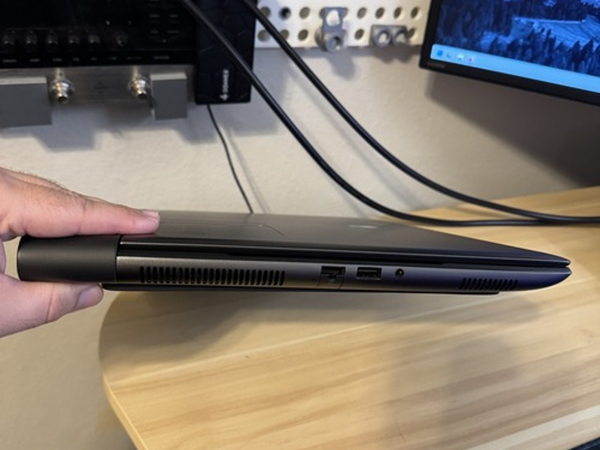 **PRICE DROP** Gaming Laptop - Alienware m16 R1, Intel i9 13900HX and Nvidia 4070