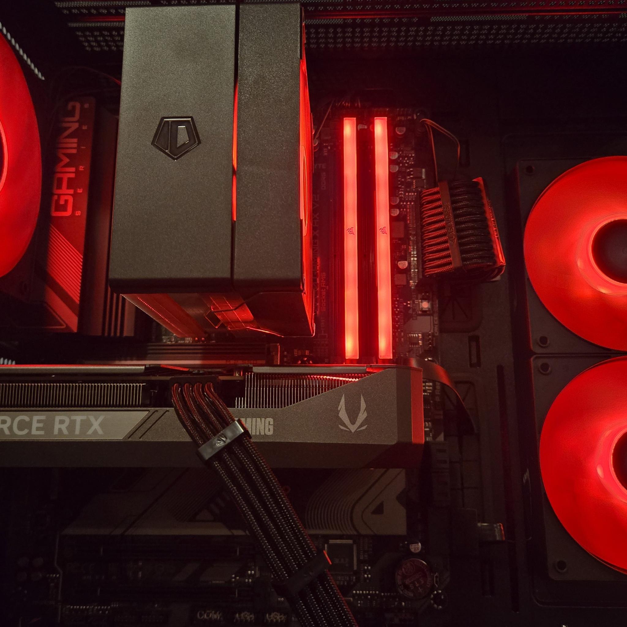 Dark Curve 1080p/1440p PC|Ryzen 5 7500F|RTX 5060TI 8GB|1TB NVME|16GB DDR5|Wifi/Bt|Win 11 Pro