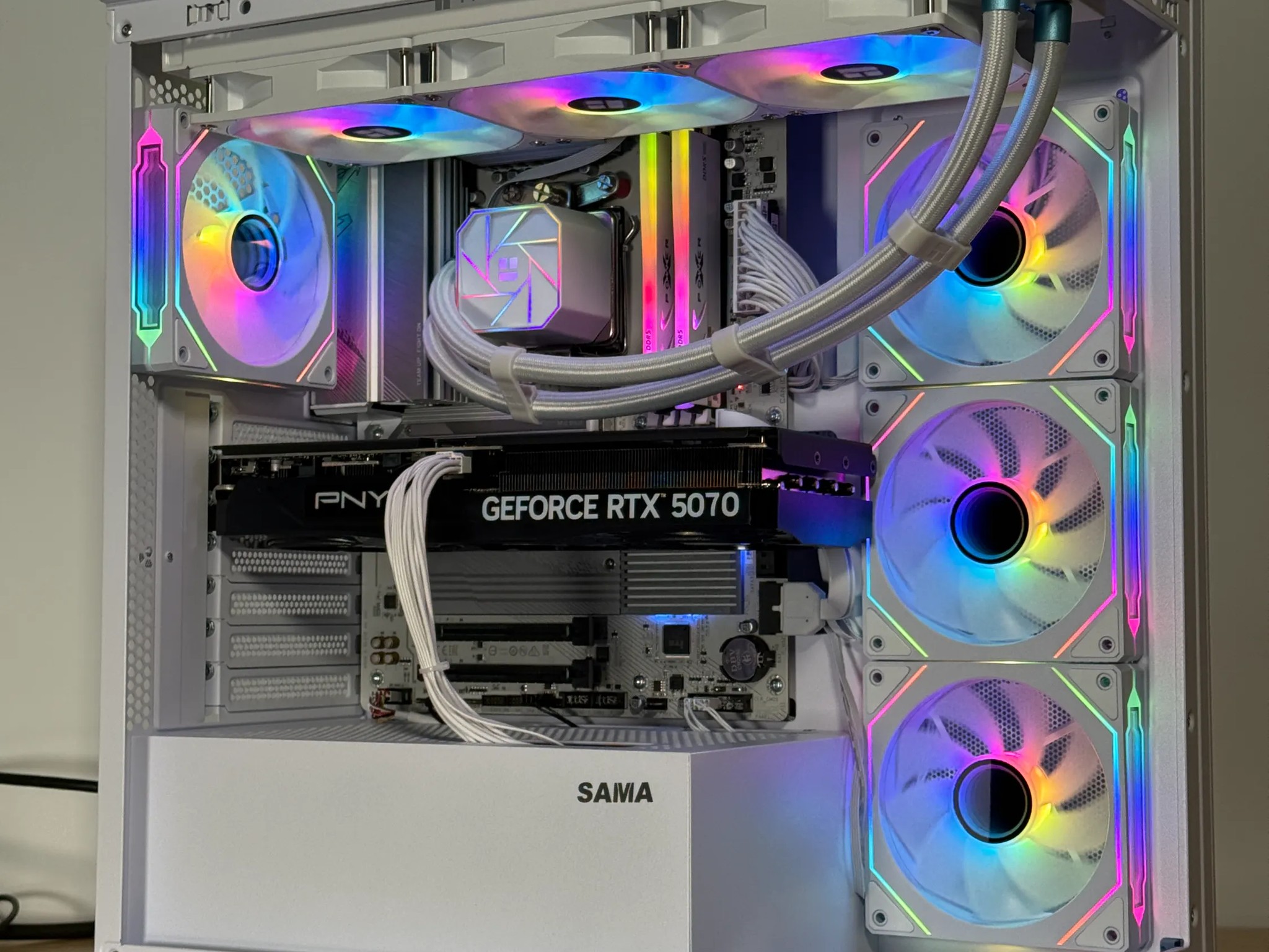 RTX 5070 Ryzen 9700X Gaming PC