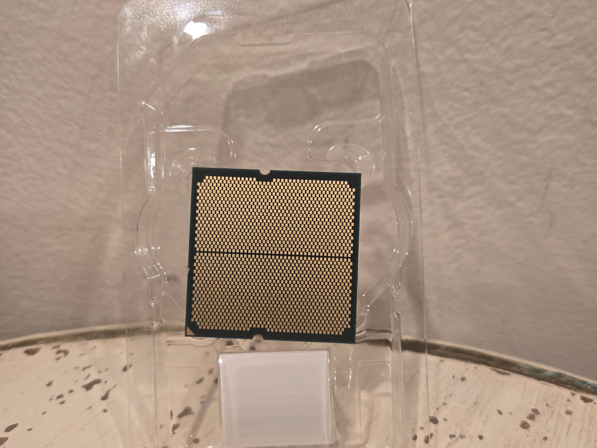 AMD Ryzen 5 7600