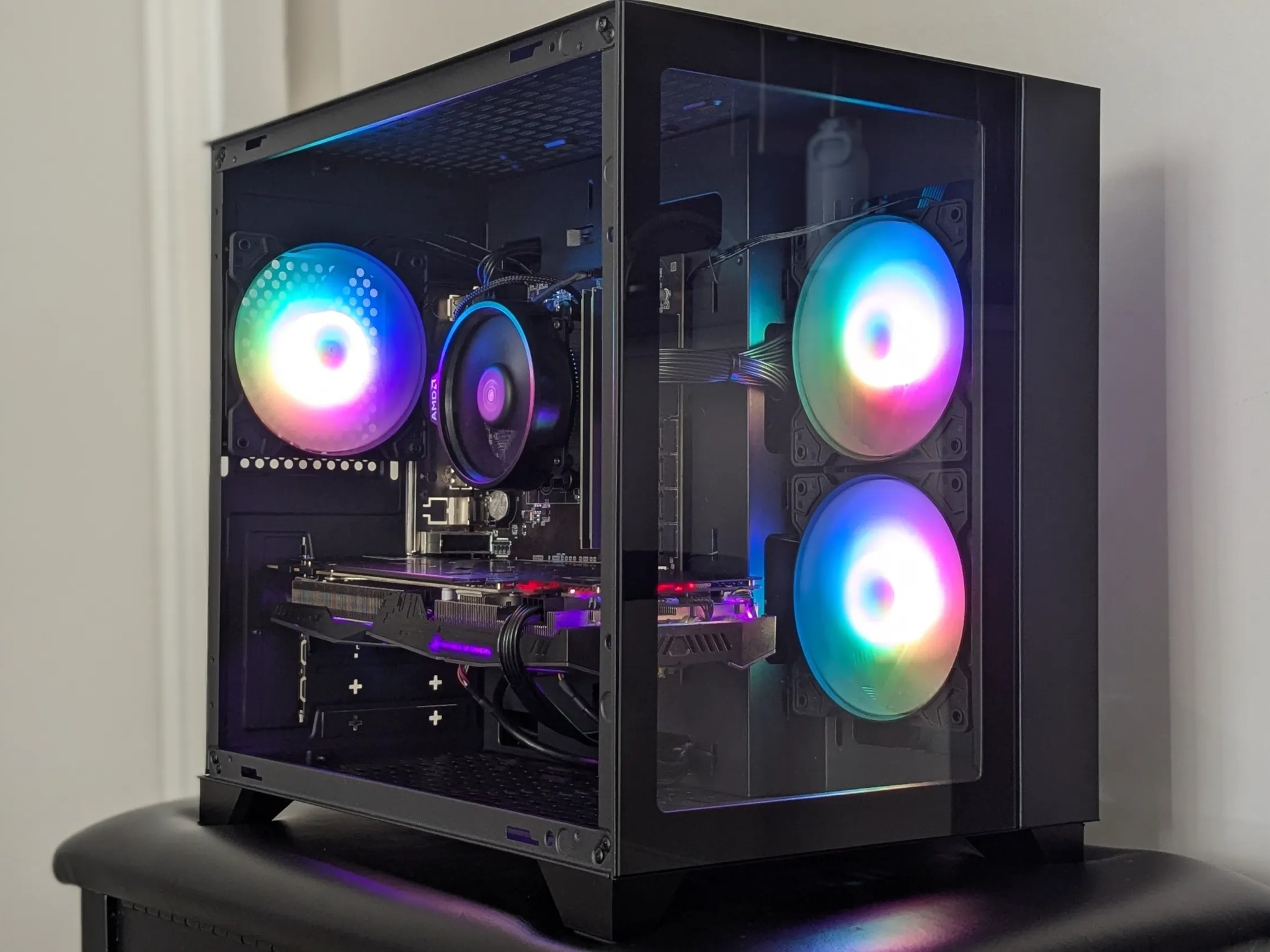 !SALE! Mjölnir | Nvidia GTX 1070 8GB | Ryzen 5 2600 | 1000GB SSD | 16GB RAM | WIFI | ARGB Gaming PC