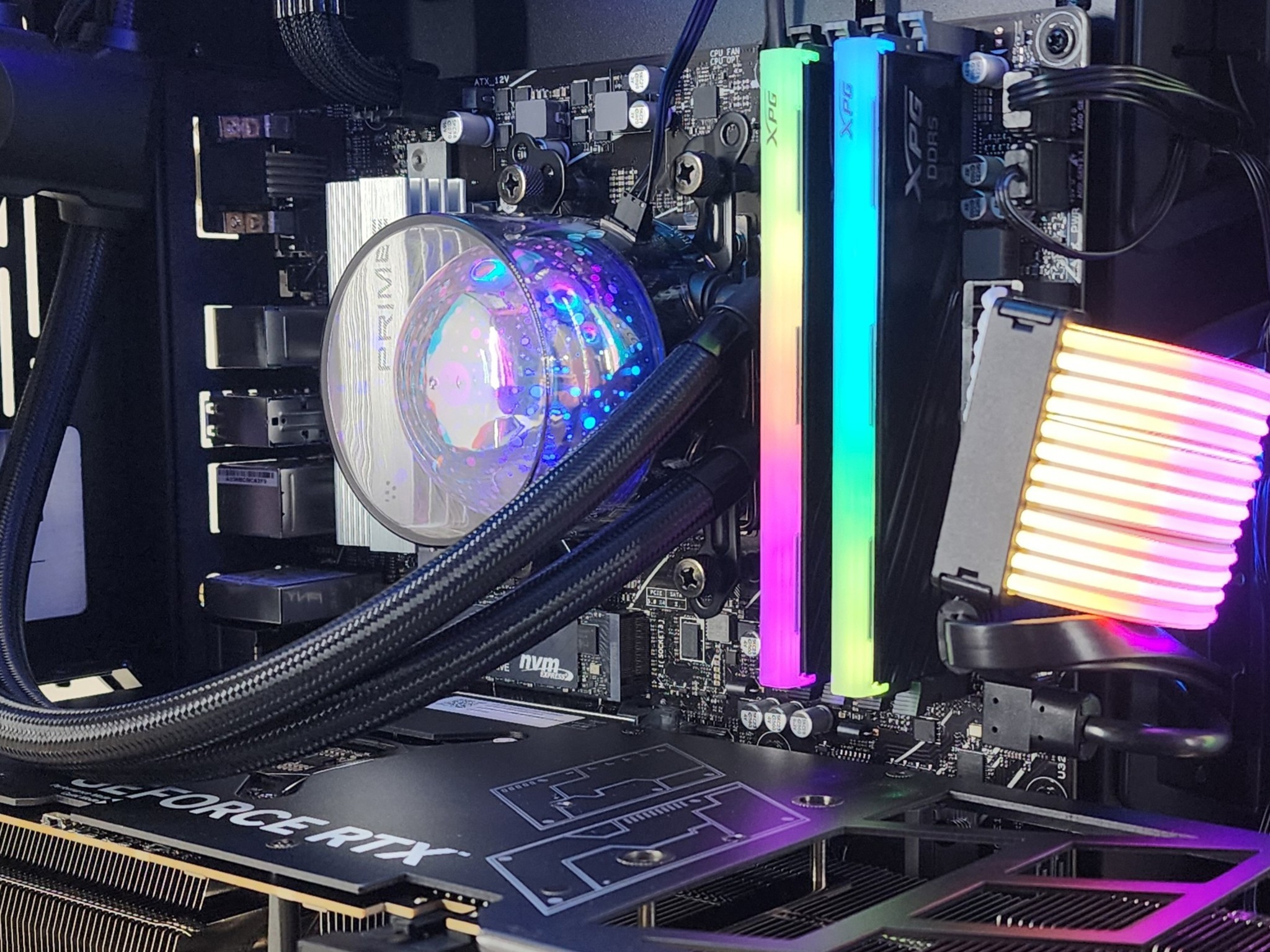 Gaming PC Ryzen 7 7800X3D 32GB RAM 2TB SSD RTX 4080 16GB Windows 11 Computer
